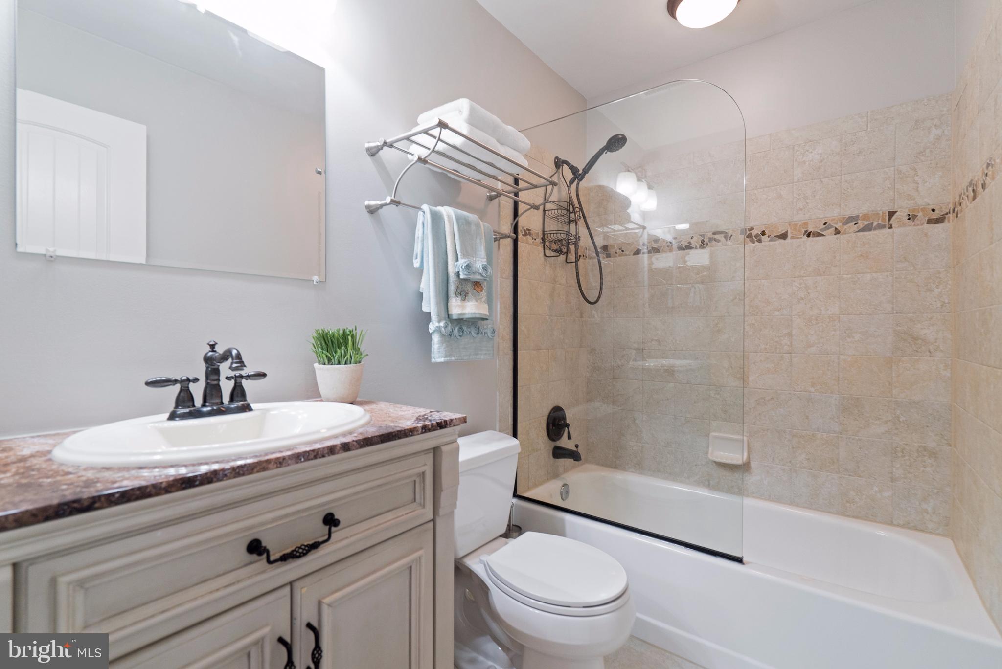 GLEN ALDEN - Residential