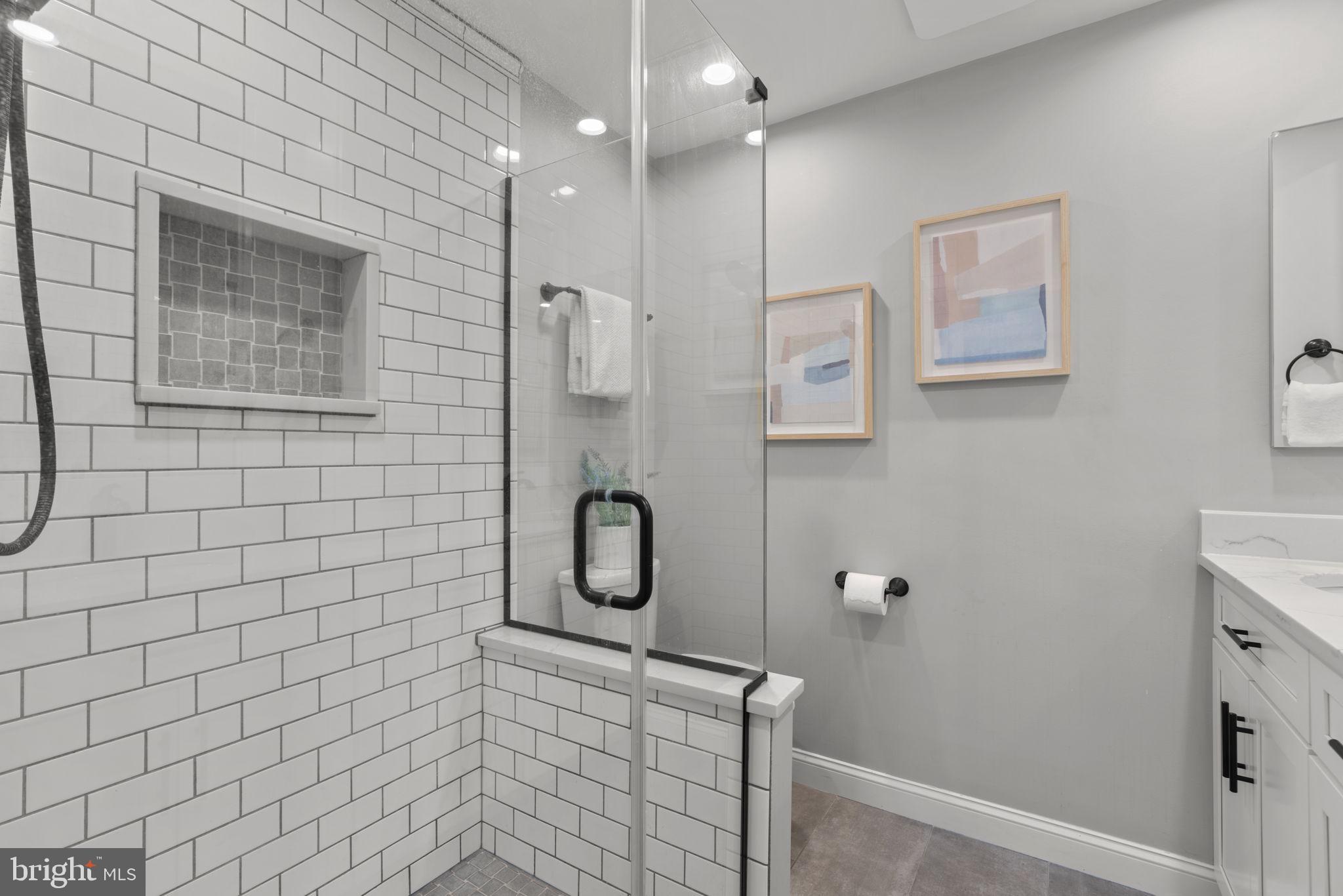 BONNIE BRANCH WOODS - Residential