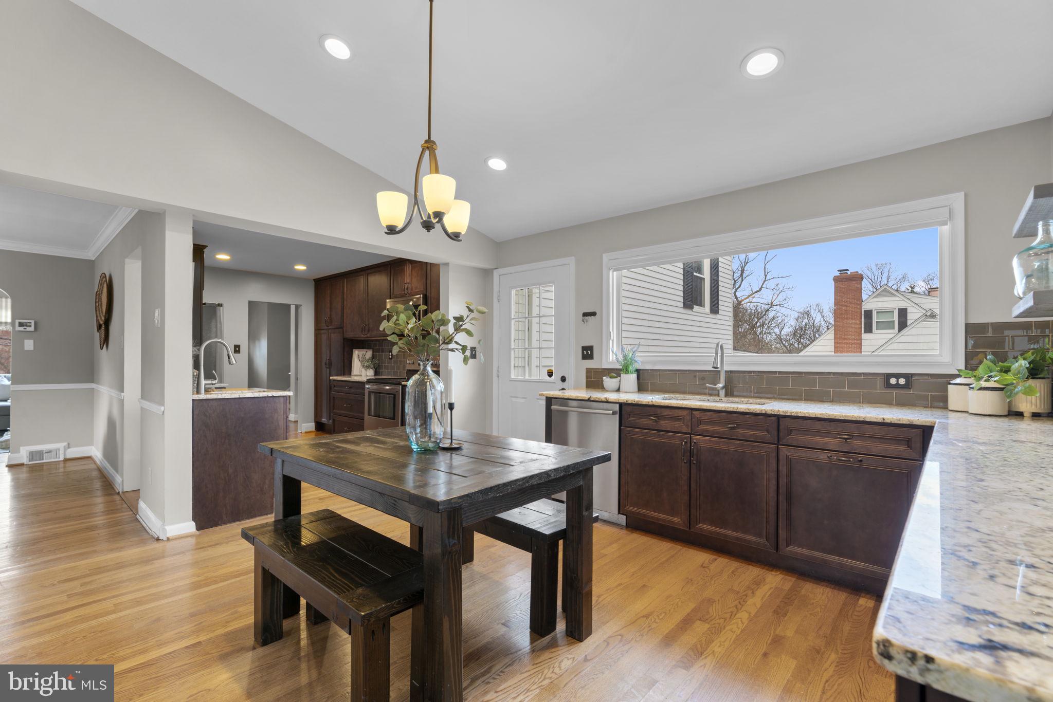 BONNIE BRANCH WOODS - Residential