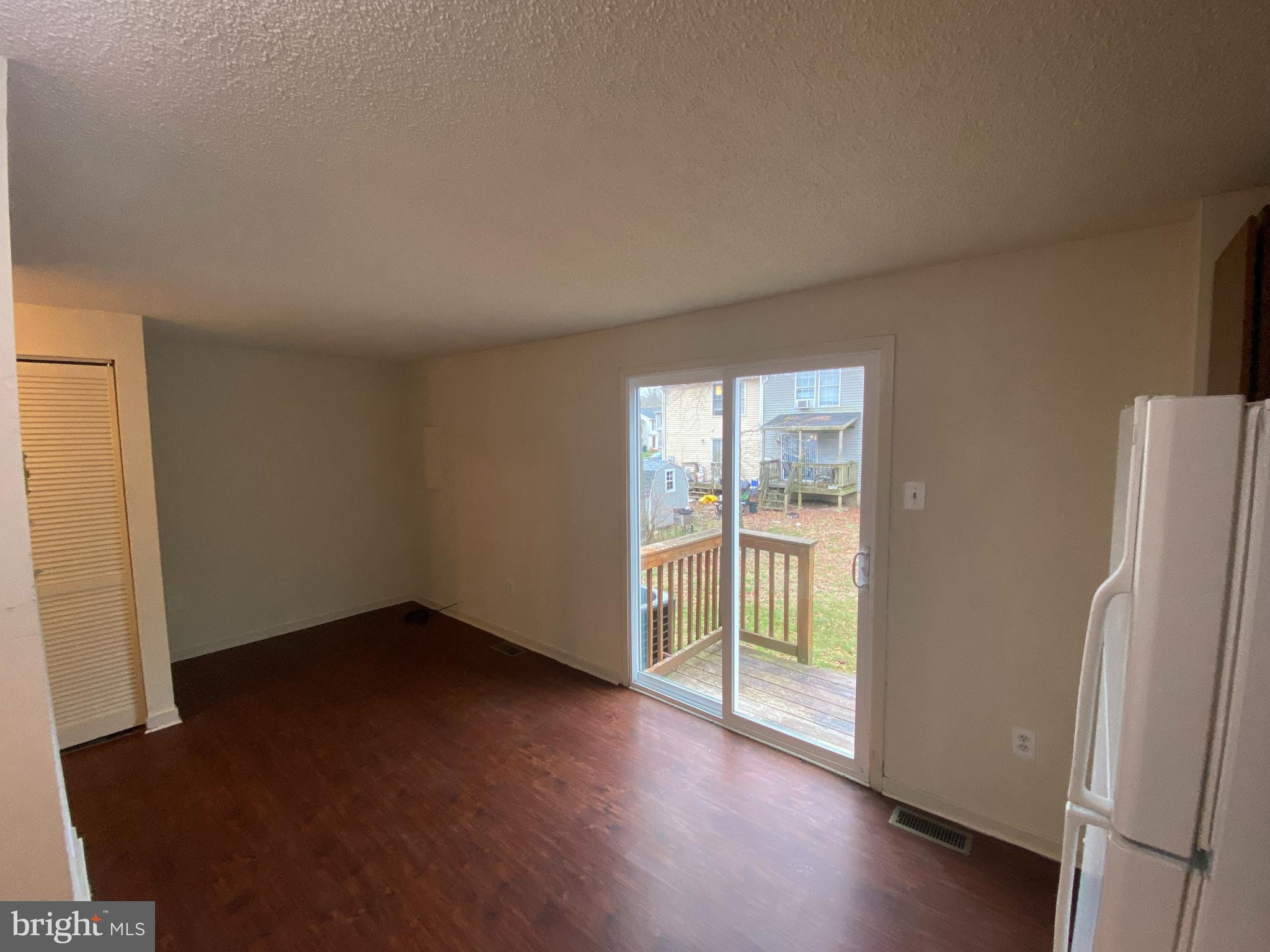 PRESIDENTIAL VILLAGE - Residential Lease