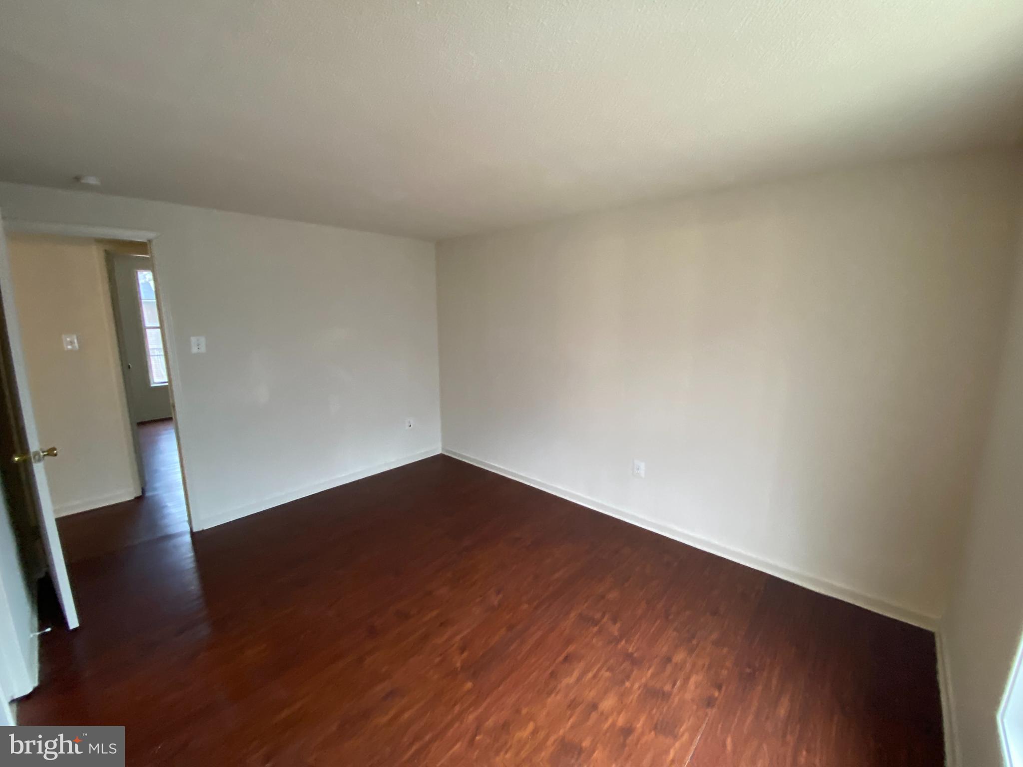 PRESIDENTIAL VILLAGE - Residential Lease