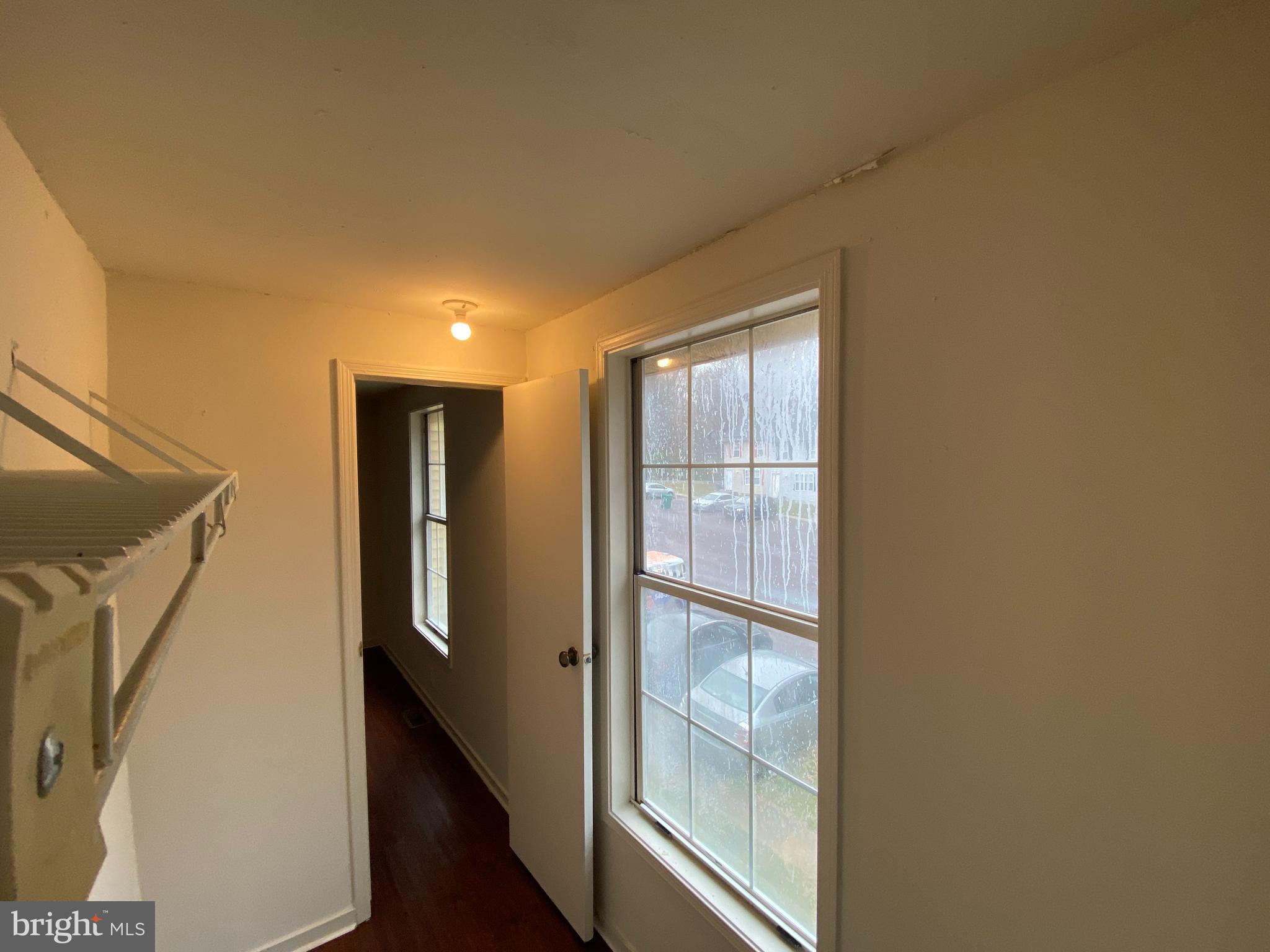 PRESIDENTIAL VILLAGE - Residential Lease