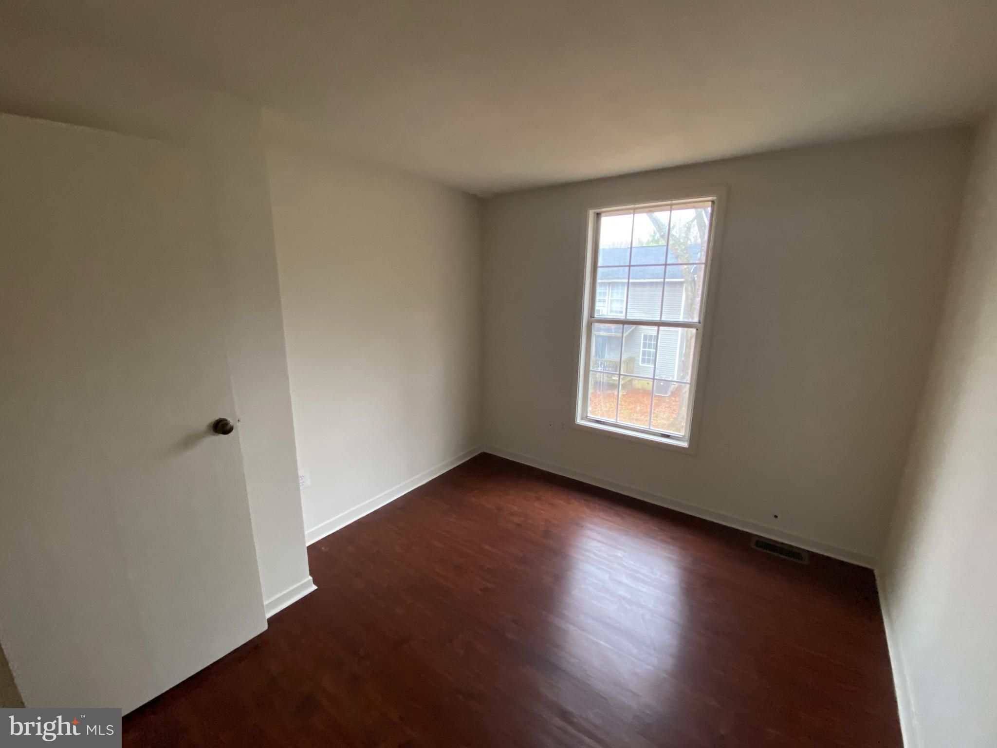 PRESIDENTIAL VILLAGE - Residential Lease