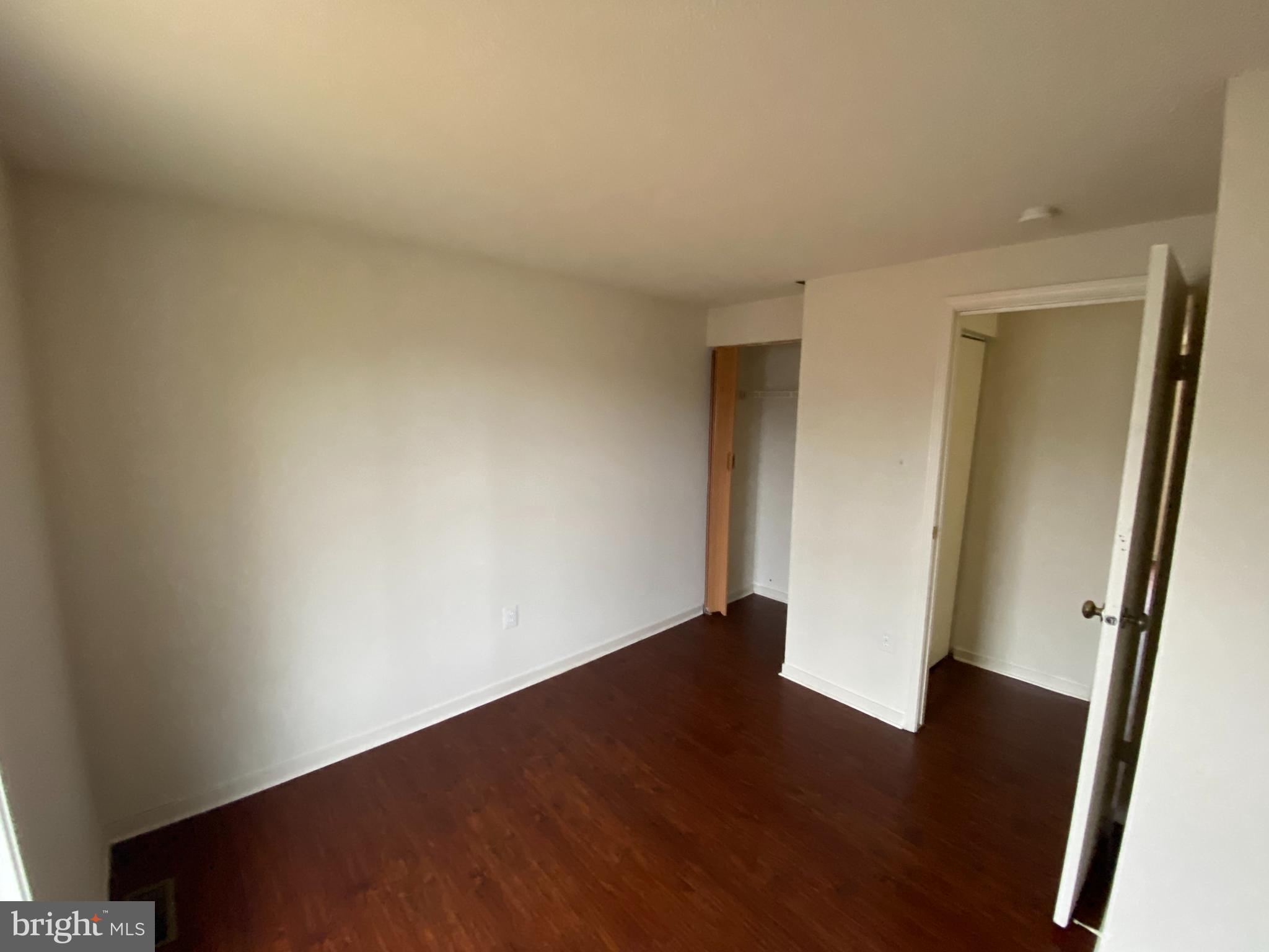 PRESIDENTIAL VILLAGE - Residential Lease