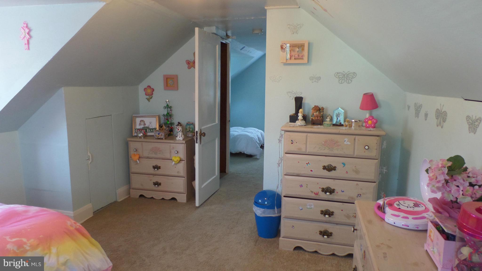 MOUNTAIN FARMS - Residential