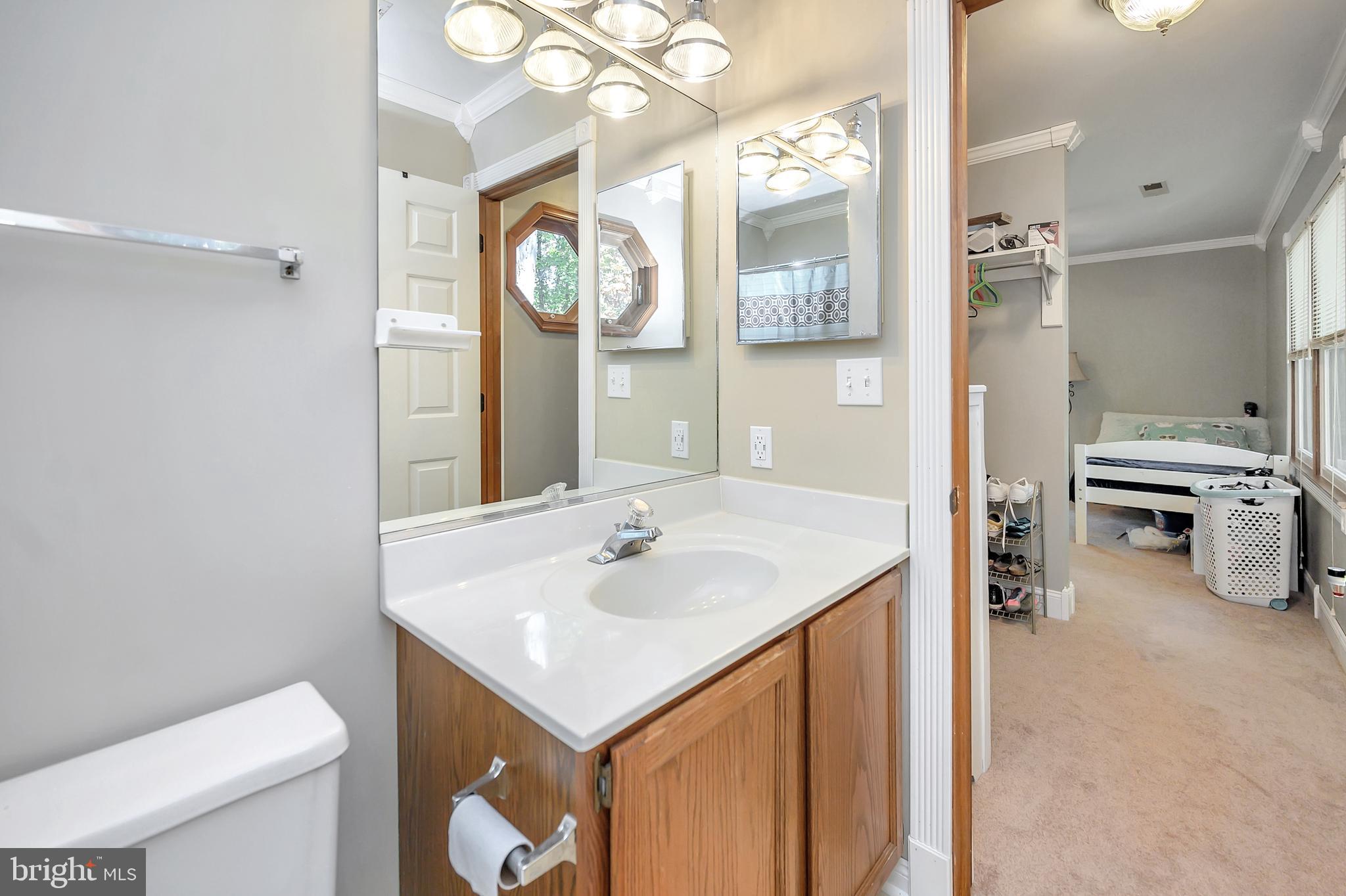 LAKE OF THE WOODS - Residential