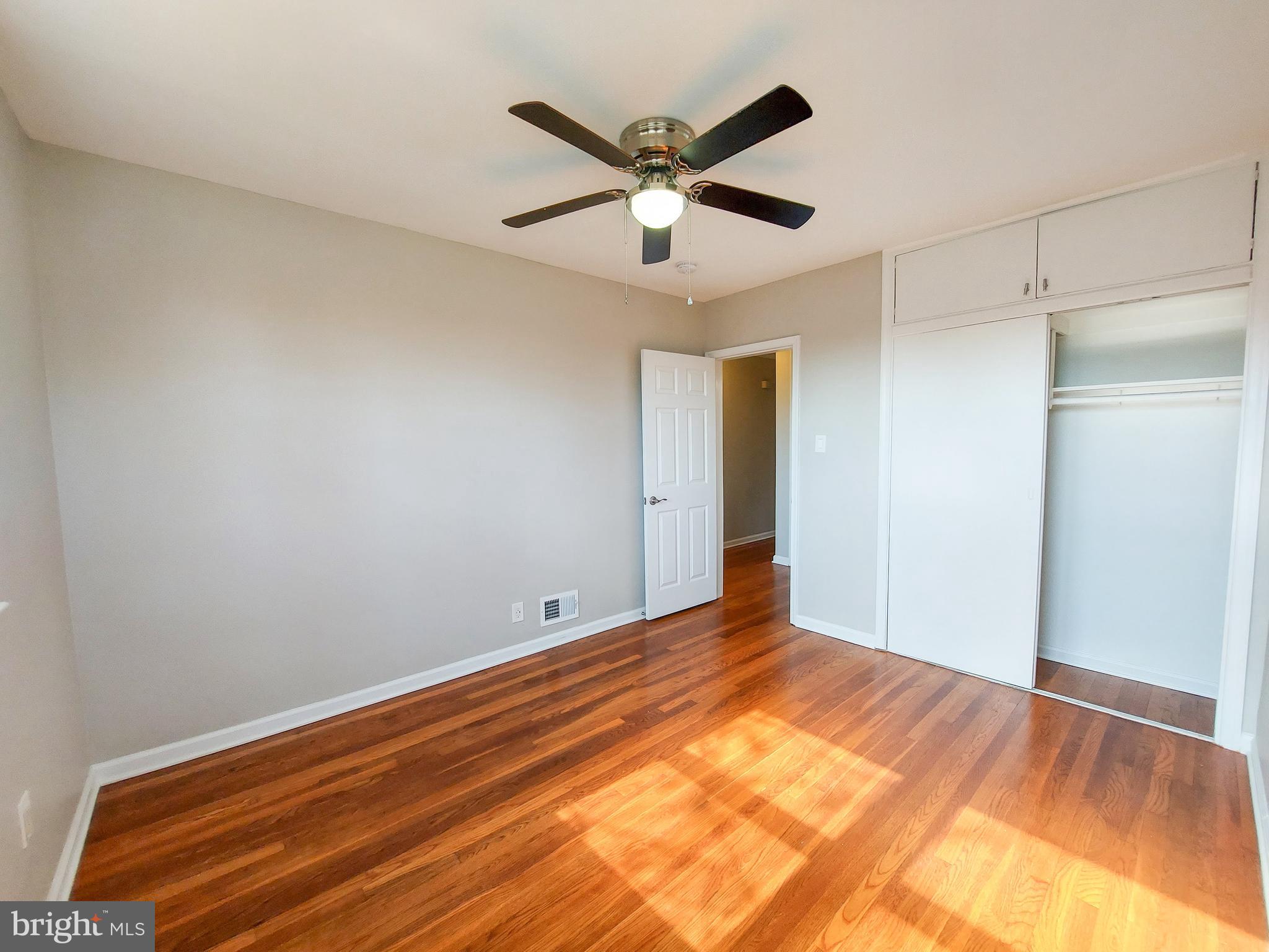 NEW HAMPSHIRE ESTATES - Residential Lease