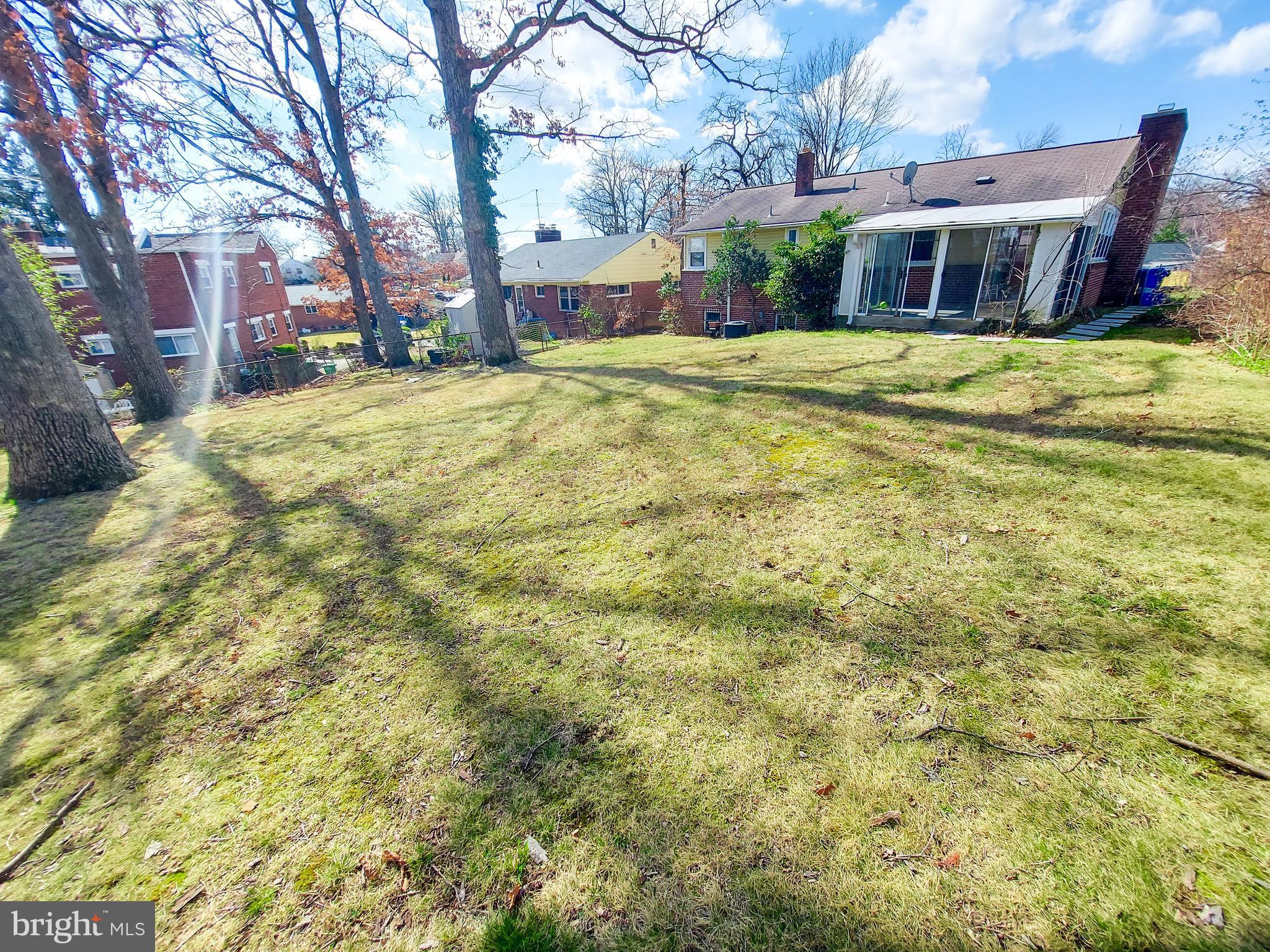 NEW HAMPSHIRE ESTATES - Residential Lease