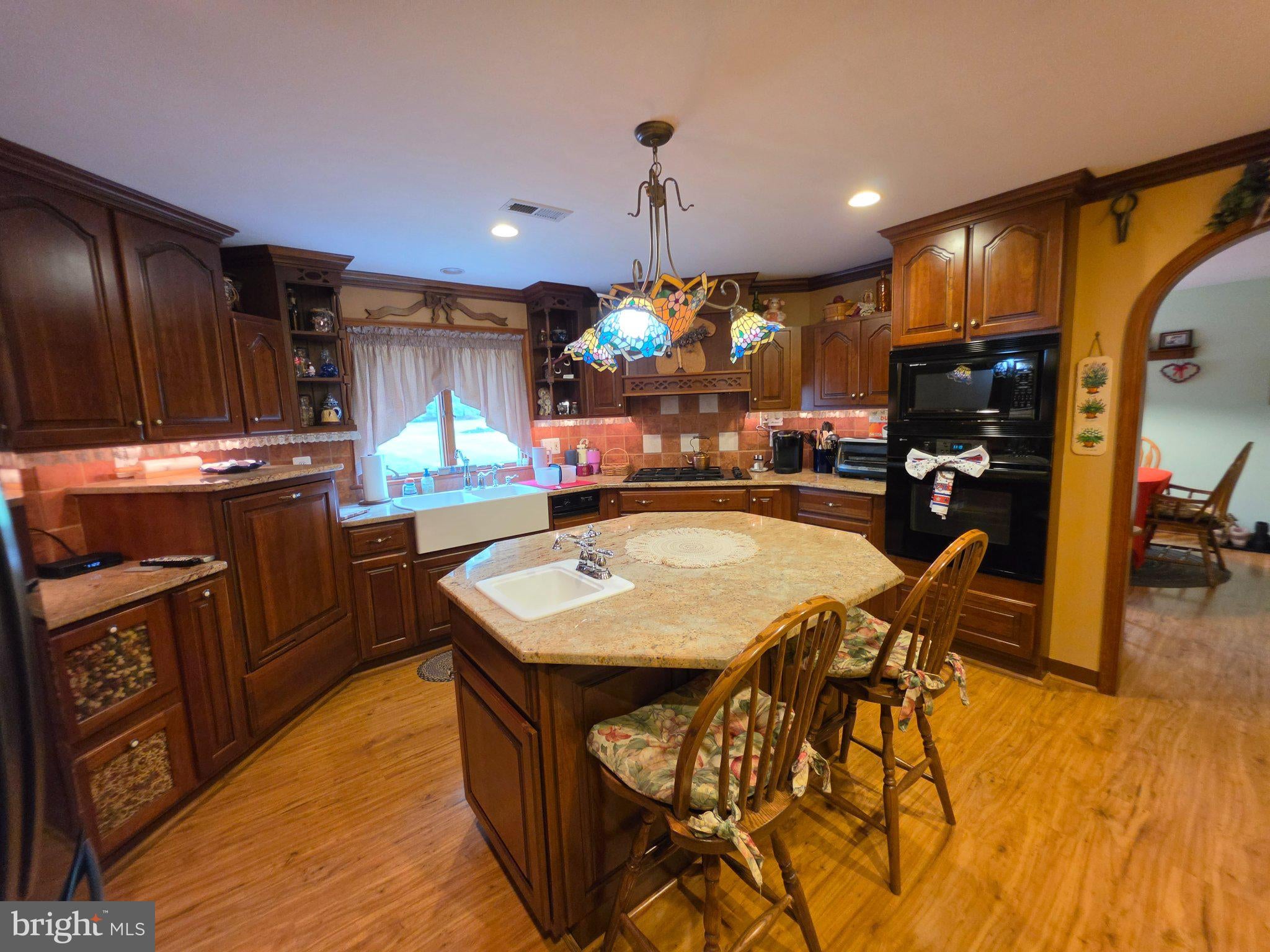 186 FOLLY ROAD