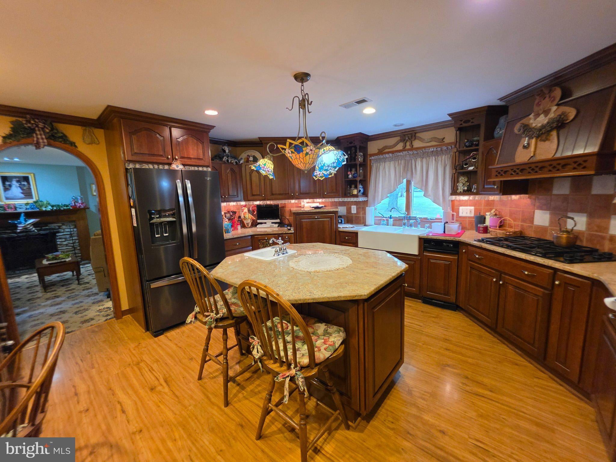 186 FOLLY ROAD