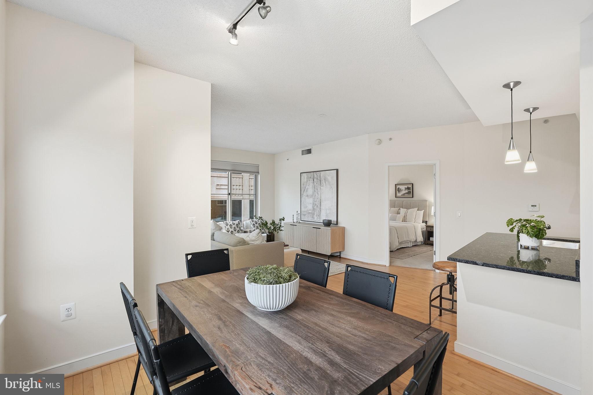 HAWTHORN - Residential