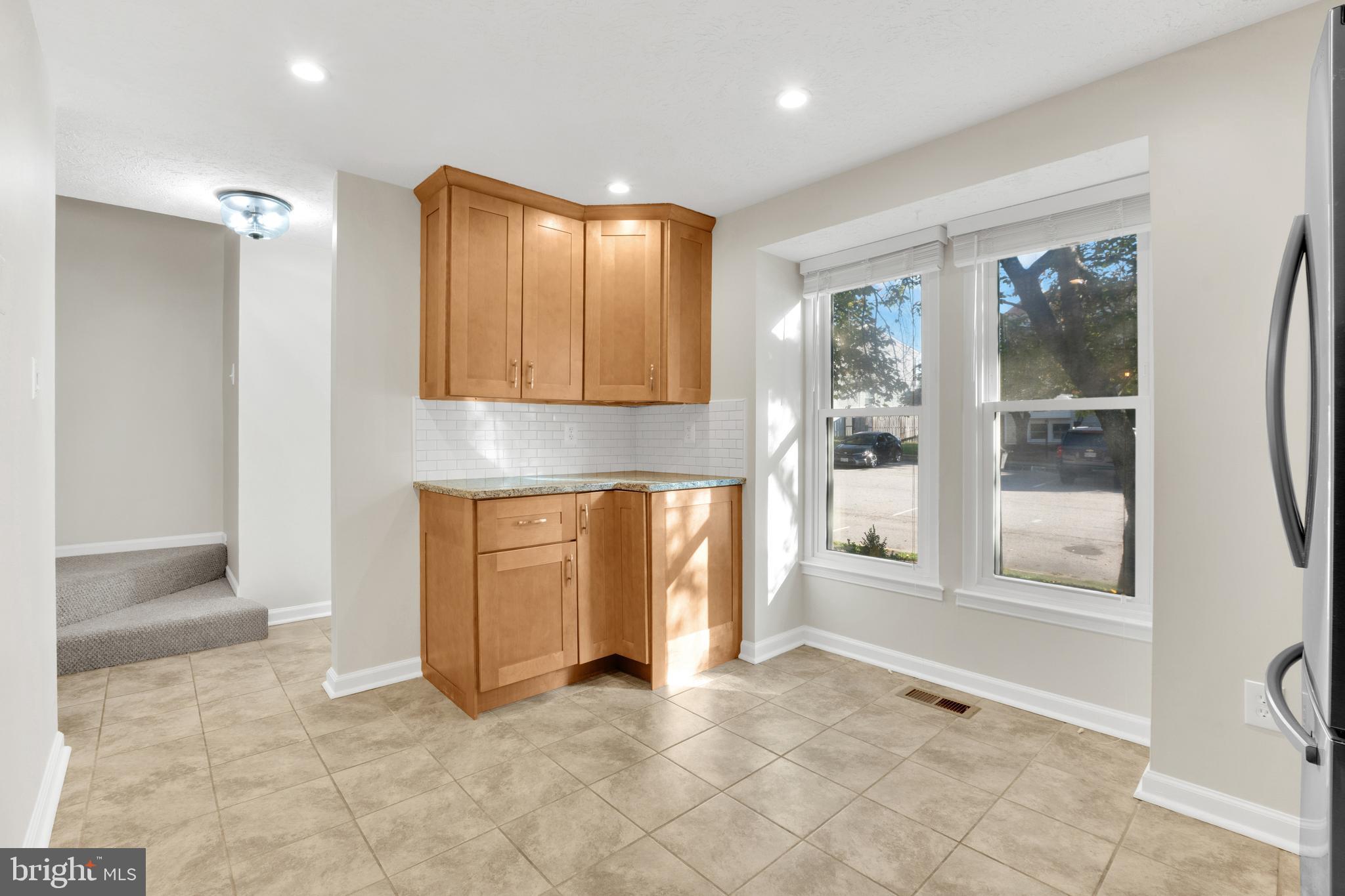 POHICK VILLAGE - Residential Lease