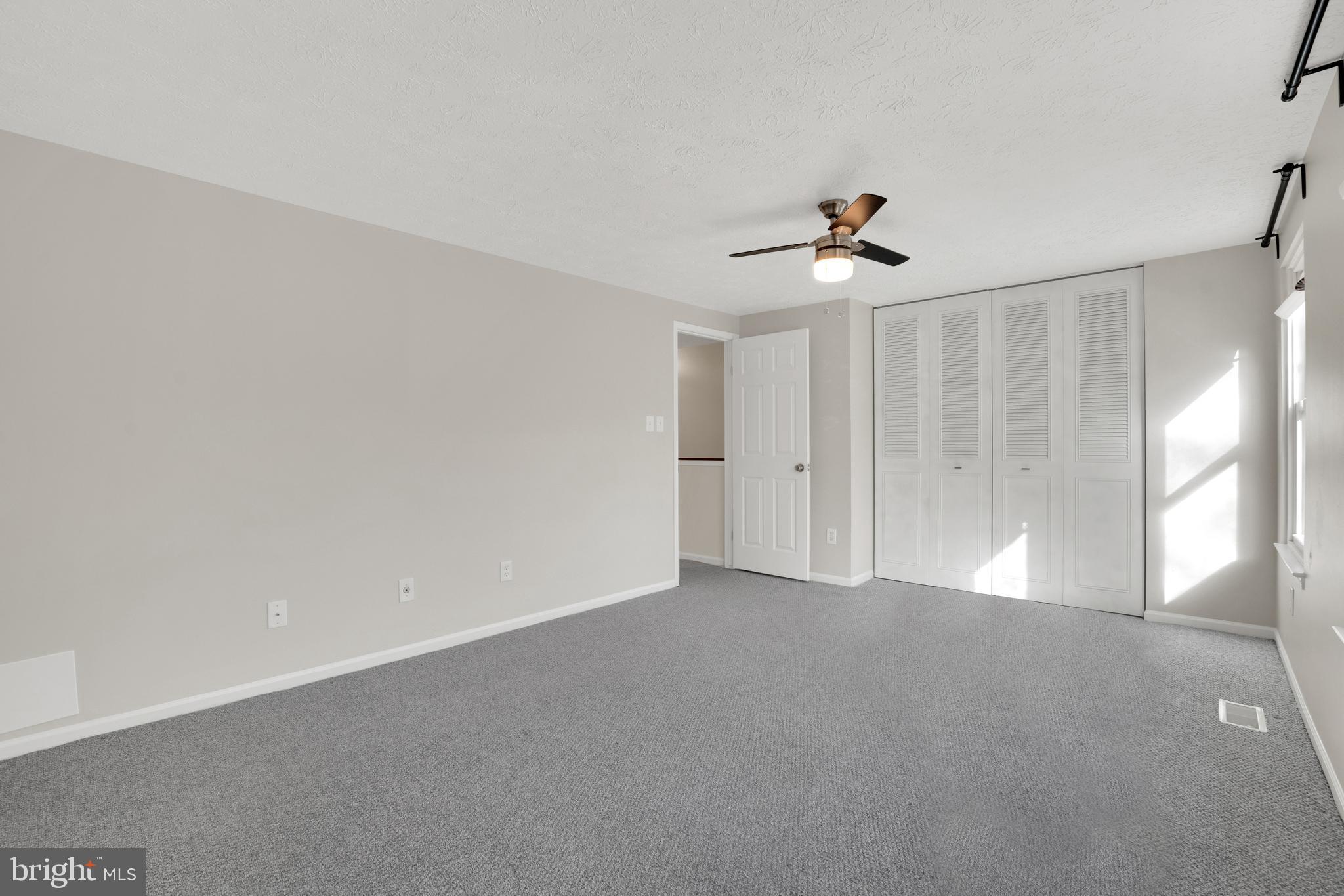 POHICK VILLAGE - Residential Lease