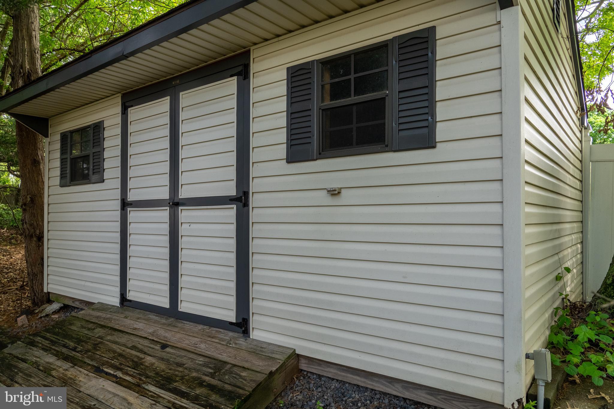 ABBEY DOWNS - Residential