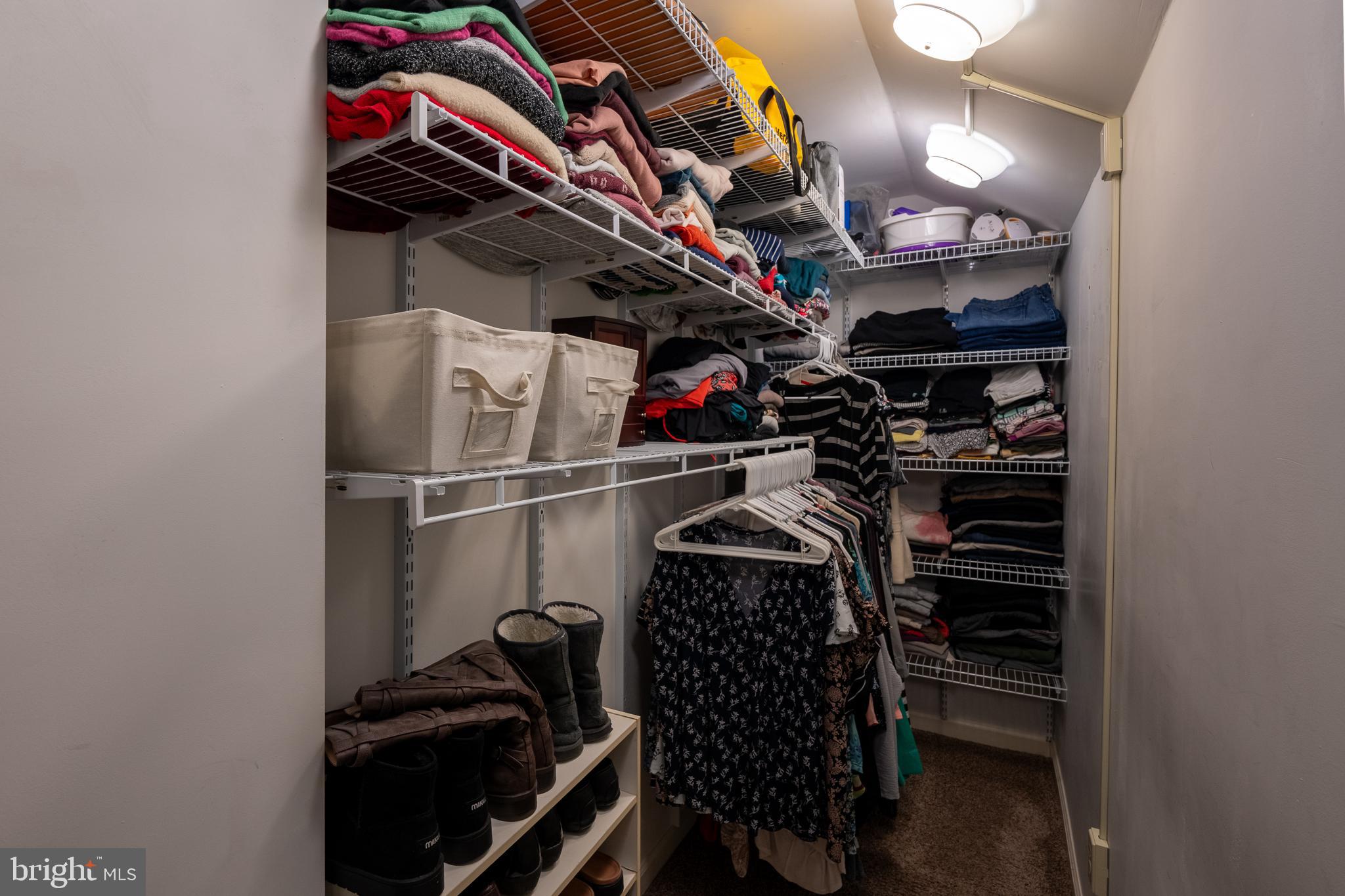 ABBEY DOWNS - Residential