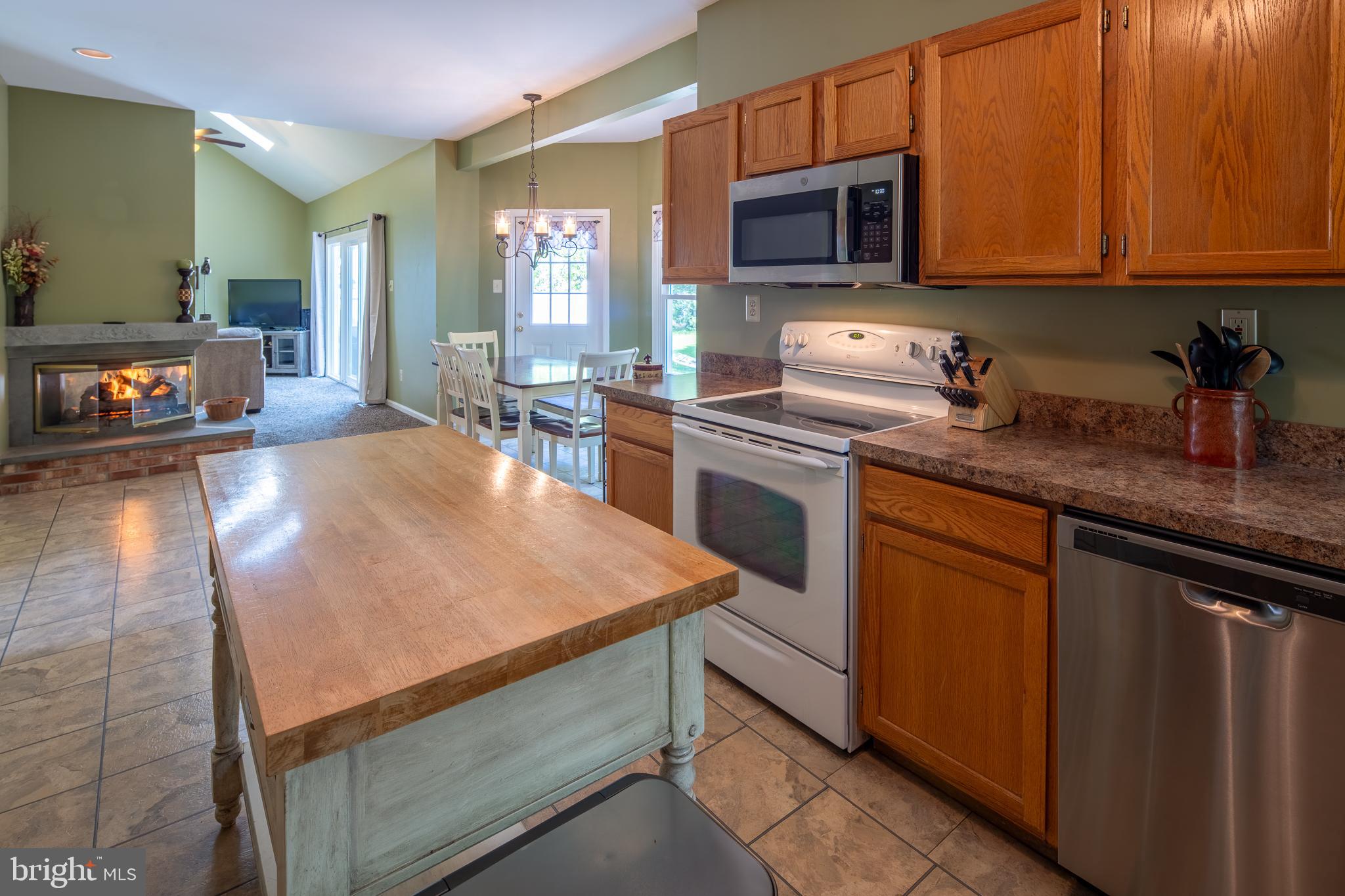 ABBEY DOWNS - Residential