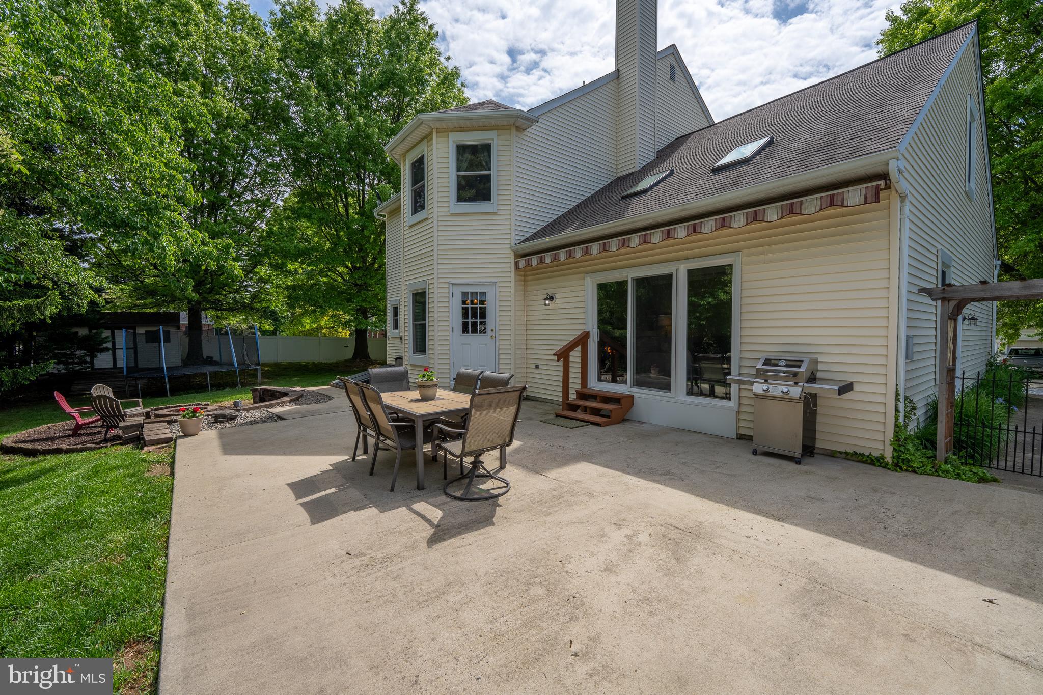 ABBEY DOWNS - Residential