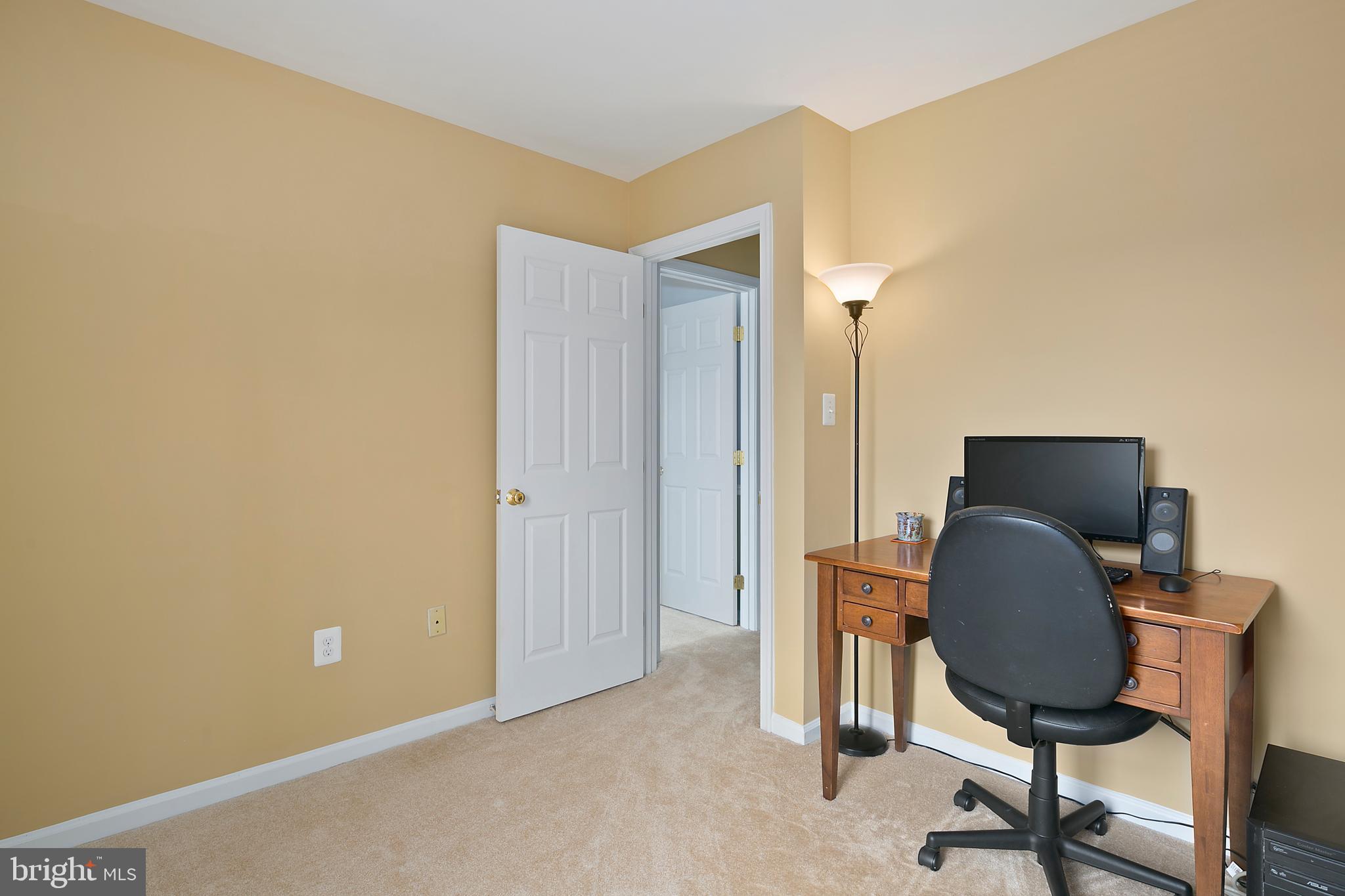 SIGNAL HILL - Residential