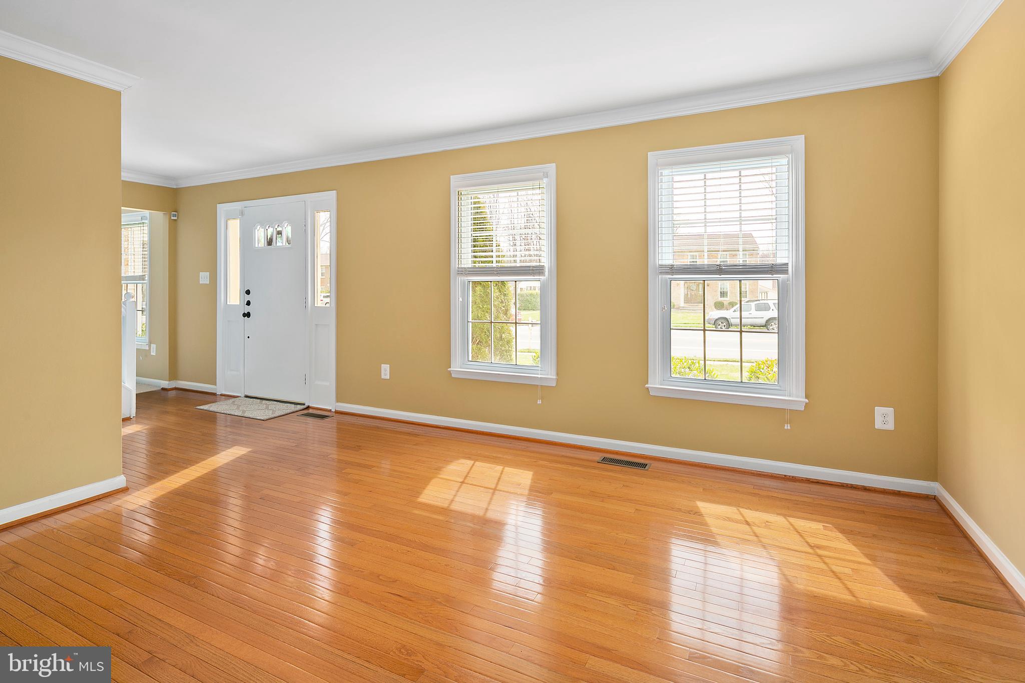 SIGNAL HILL - Residential