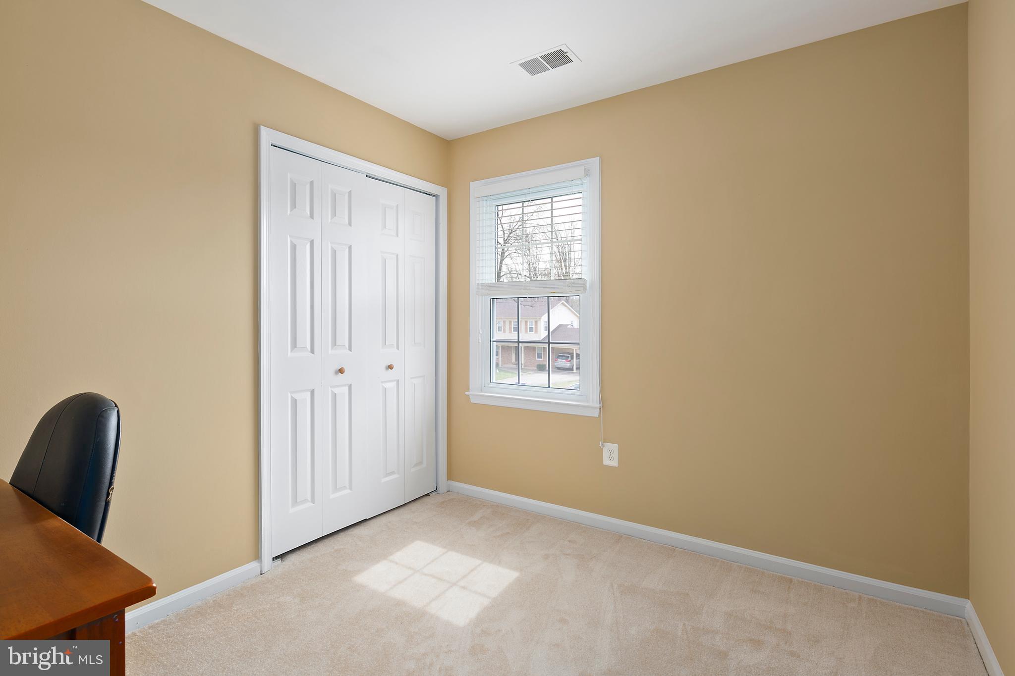 SIGNAL HILL - Residential