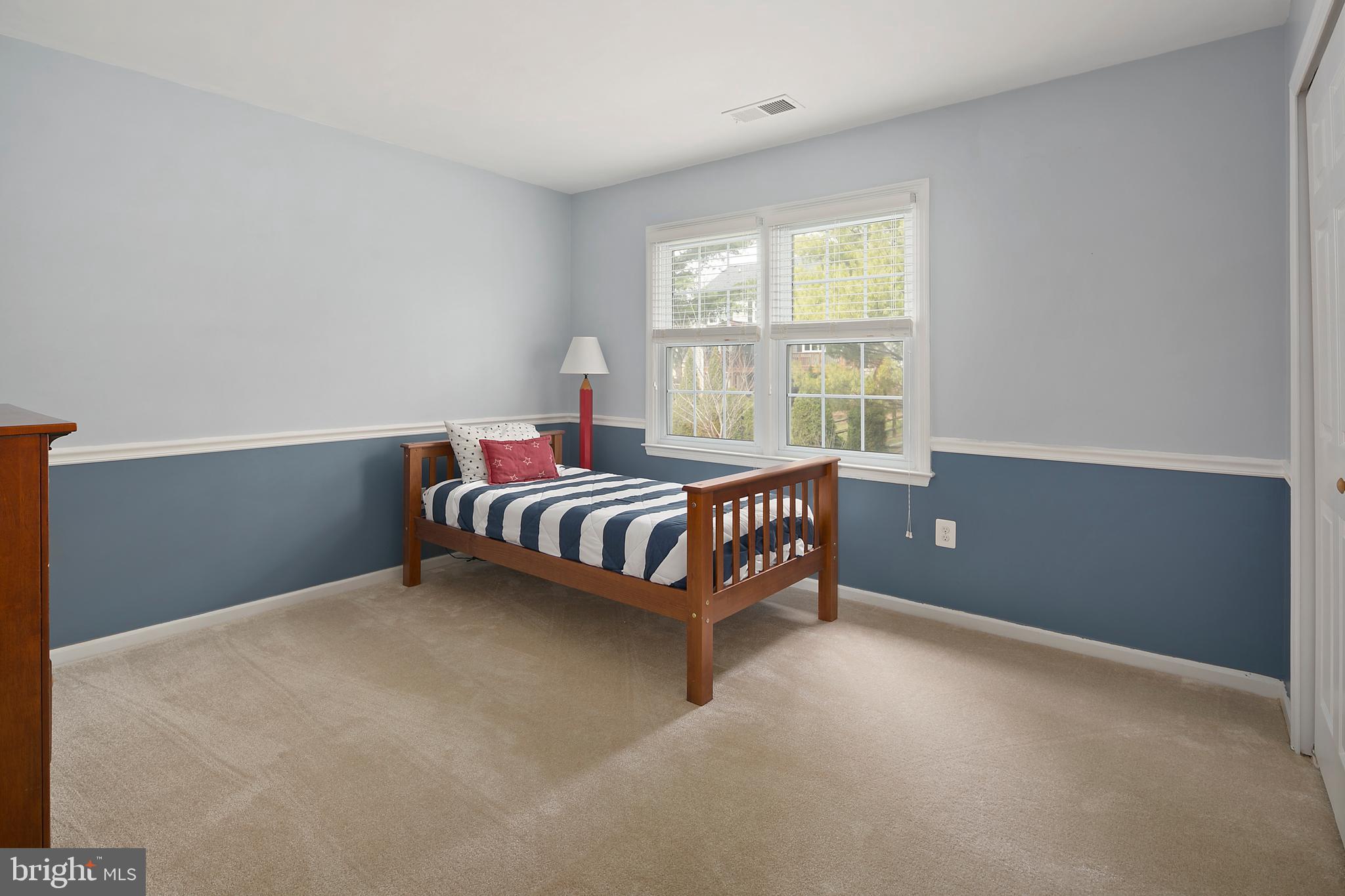 SIGNAL HILL - Residential