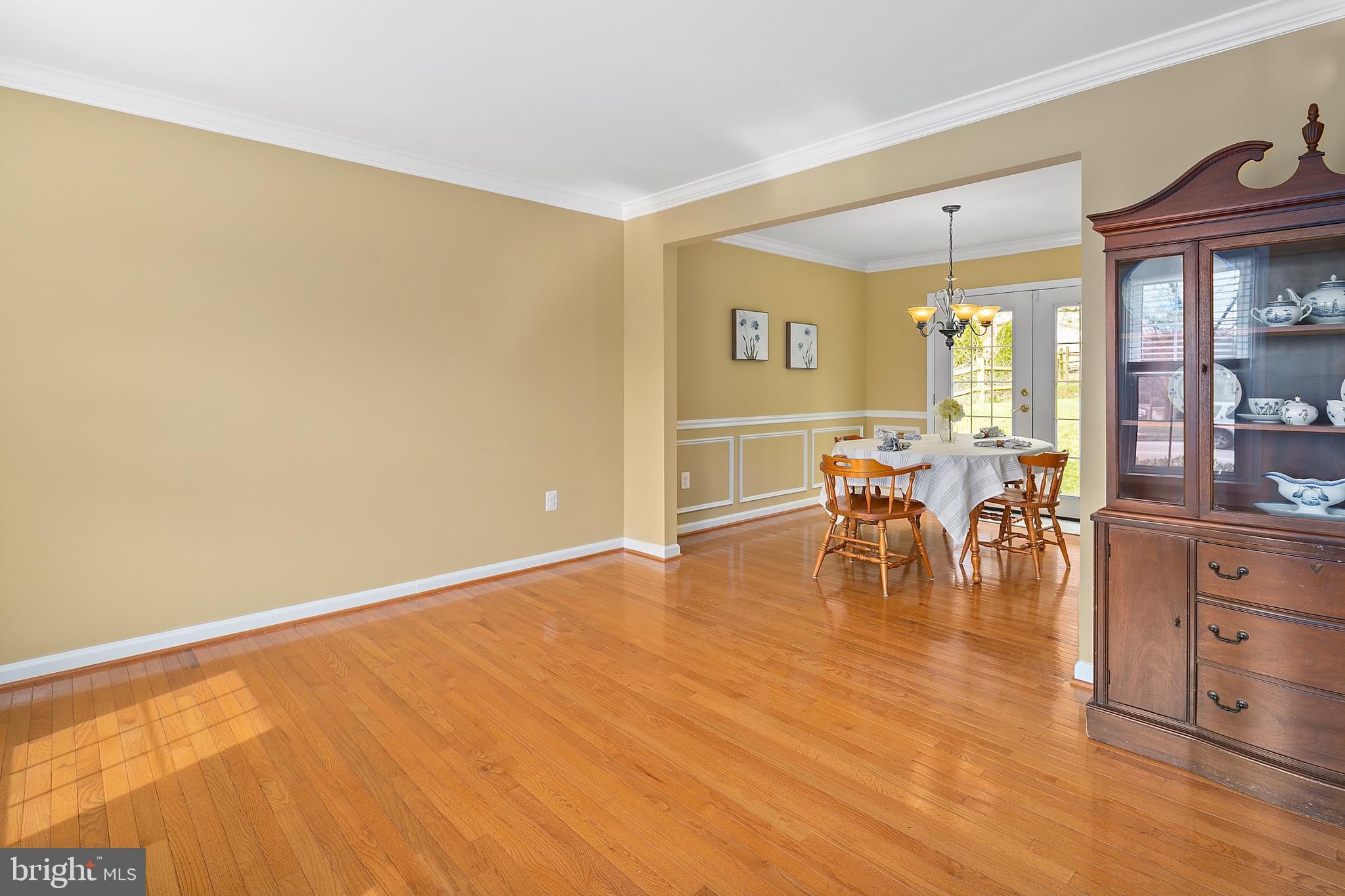 SIGNAL HILL - Residential