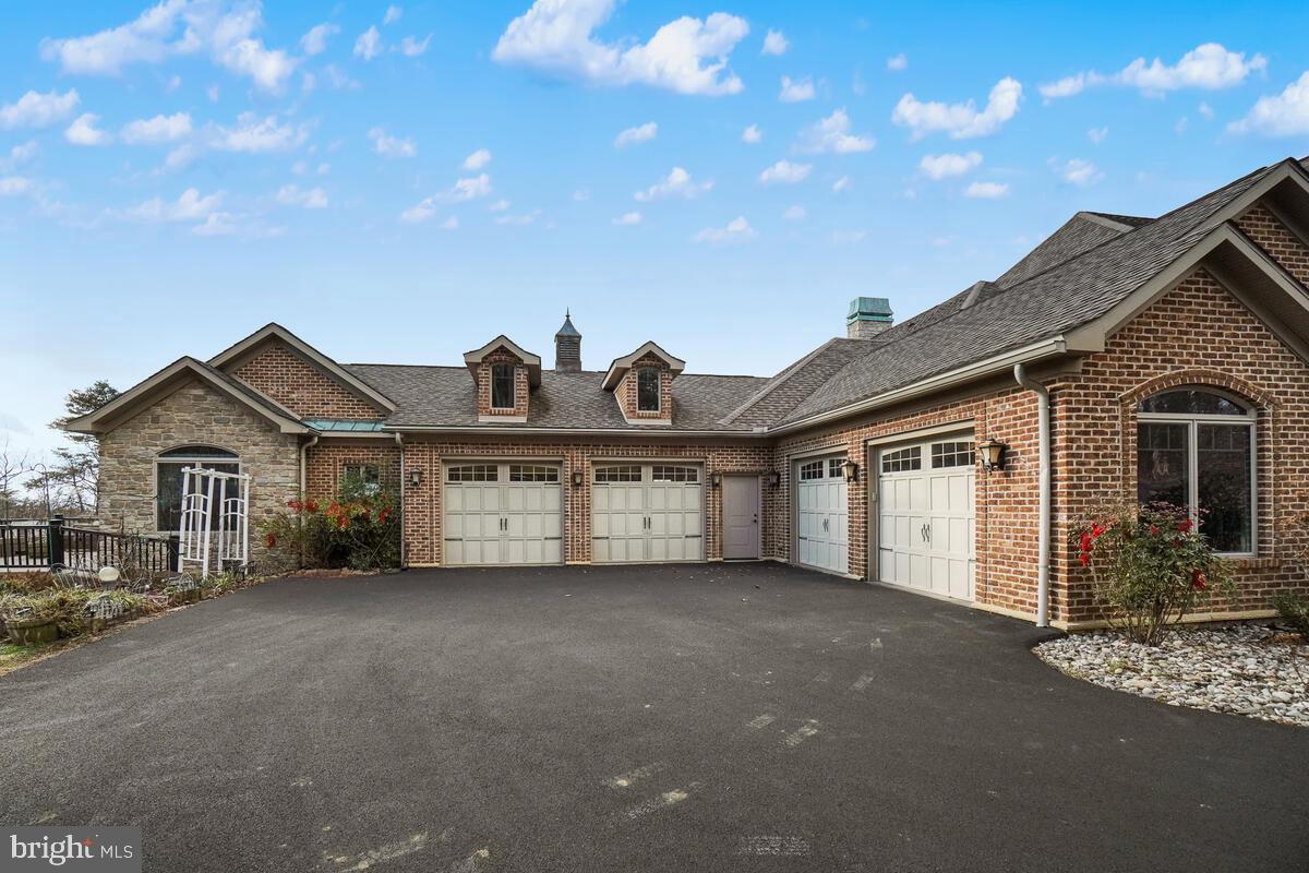 EDINBURGH FOREST - Residential