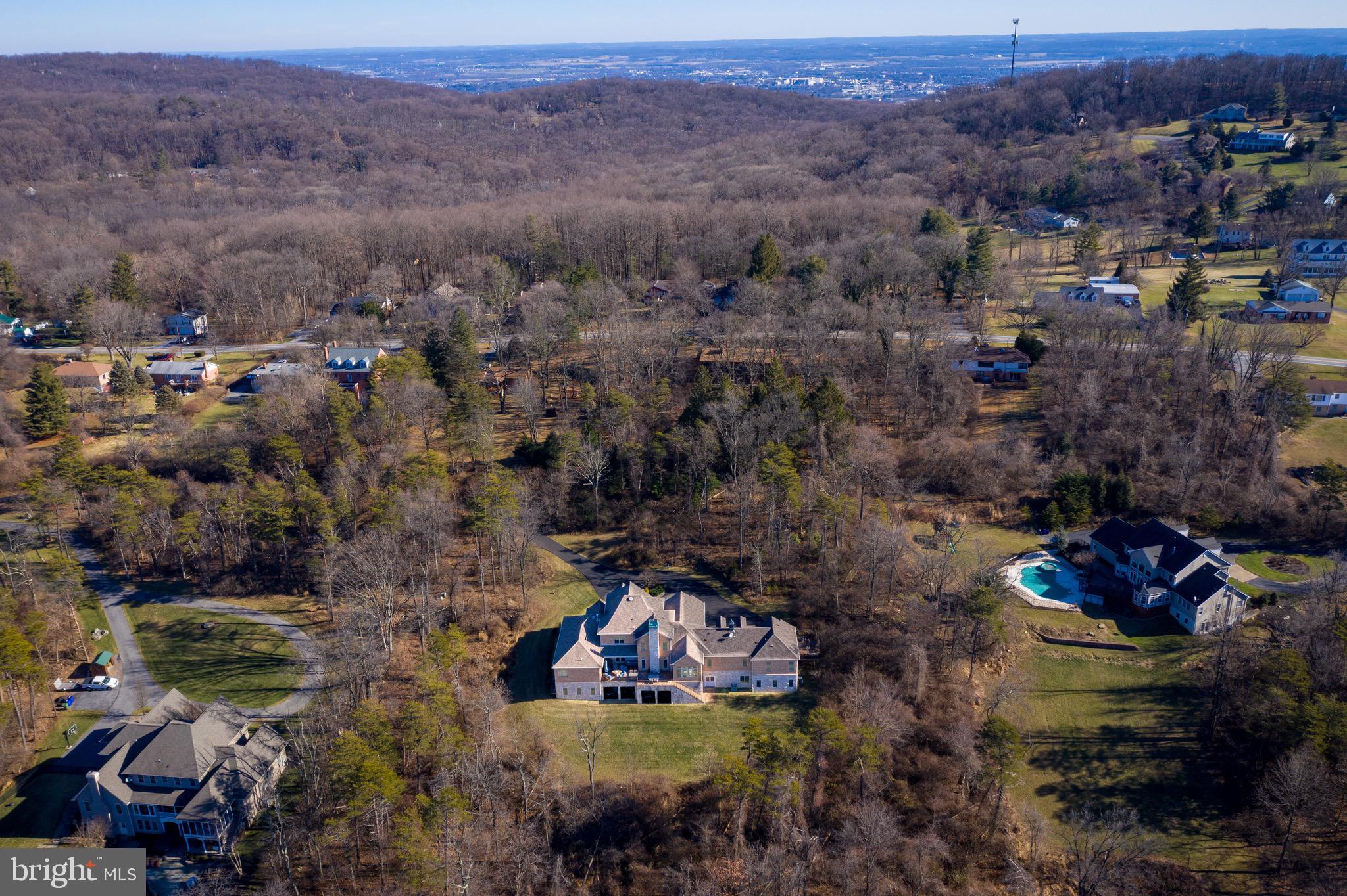 EDINBURGH FOREST - Residential