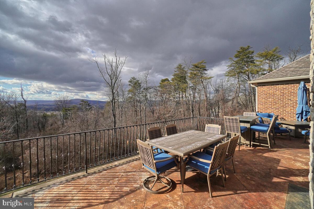 EDINBURGH FOREST - Residential