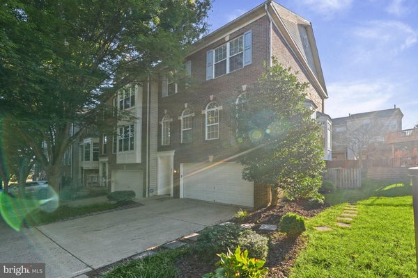 5511 EYLER DR, ALEXANDRIA, VA 22315 - Image 86f4234e893bb580249c56f05dfec249/37174058