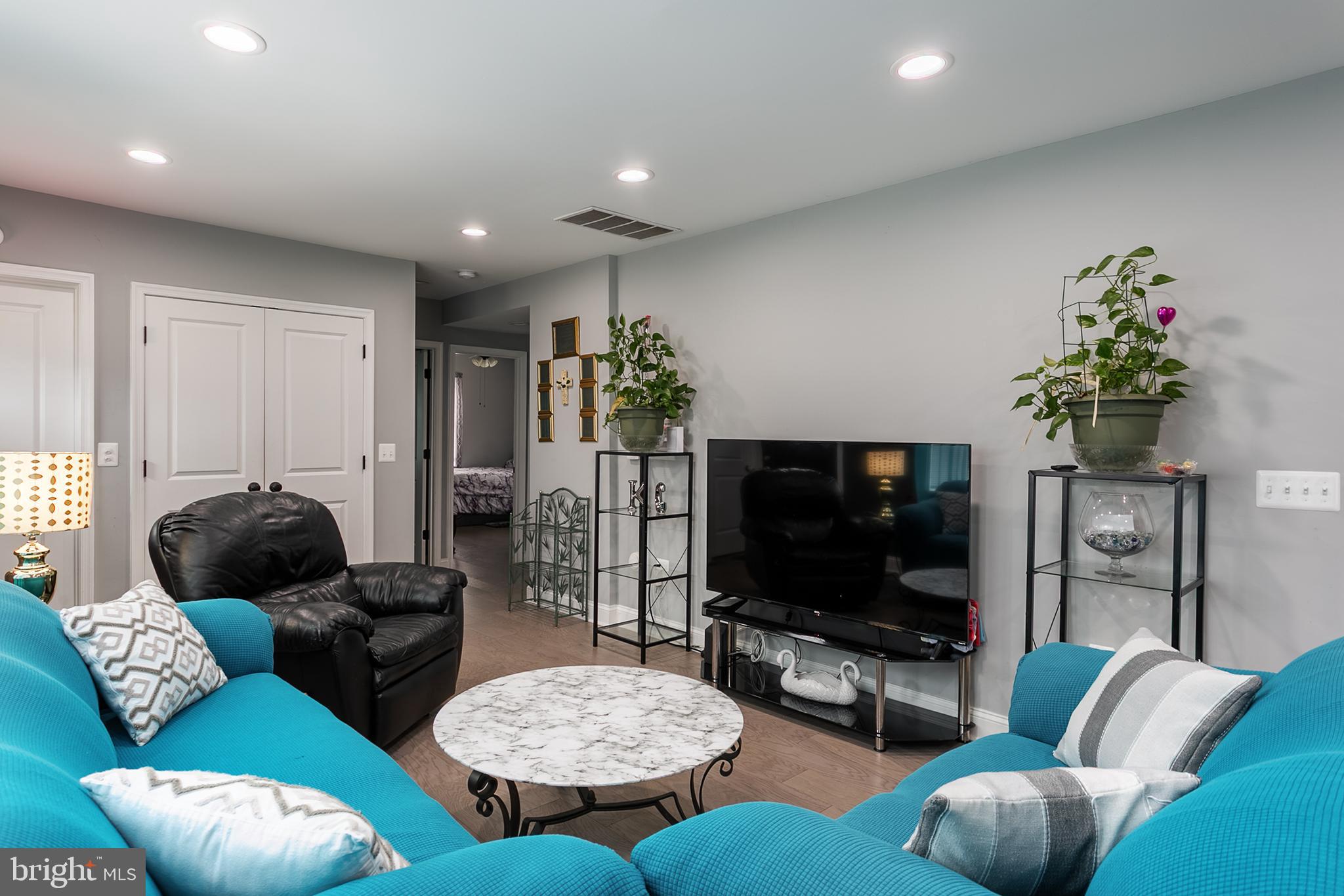 GWYNN OAK - Residential