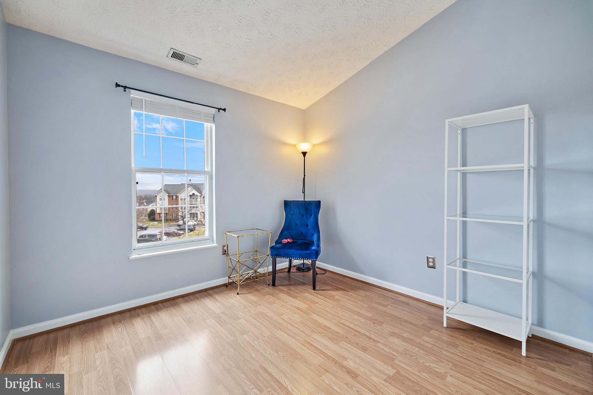 PINEY ORCHARD - Residential Lease