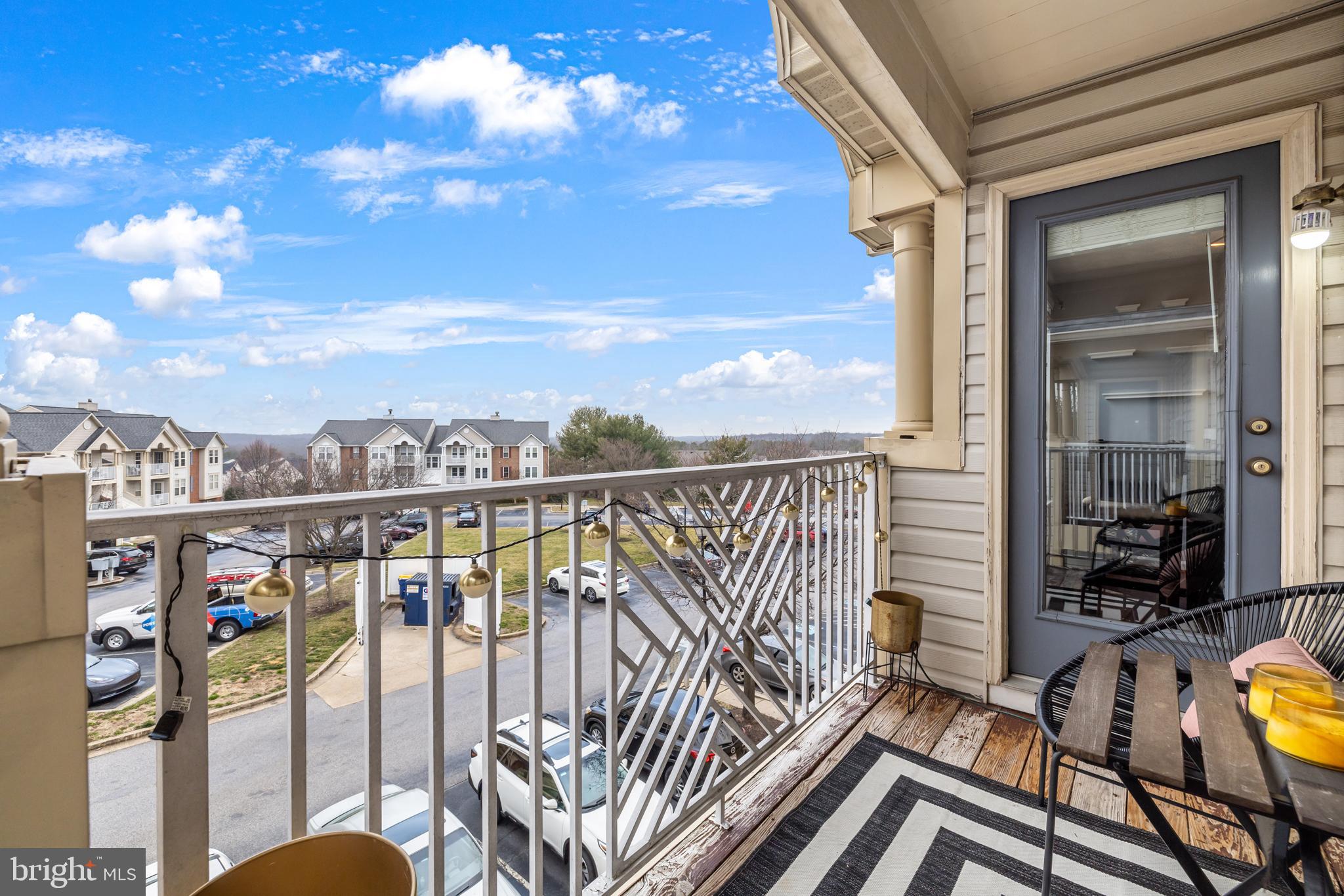 PINEY ORCHARD - Residential Lease