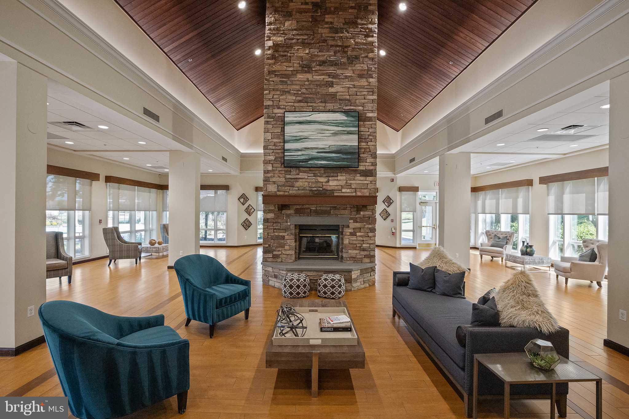 PINEY ORCHARD - Residential Lease