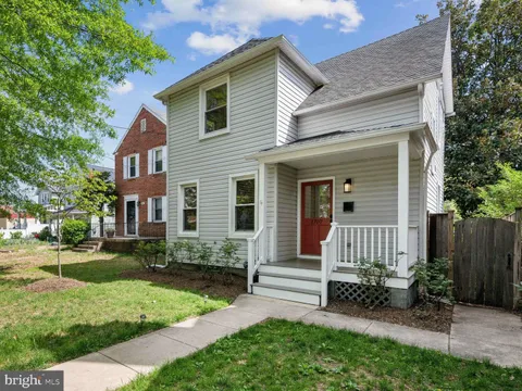 MLS: DCDC2196852
