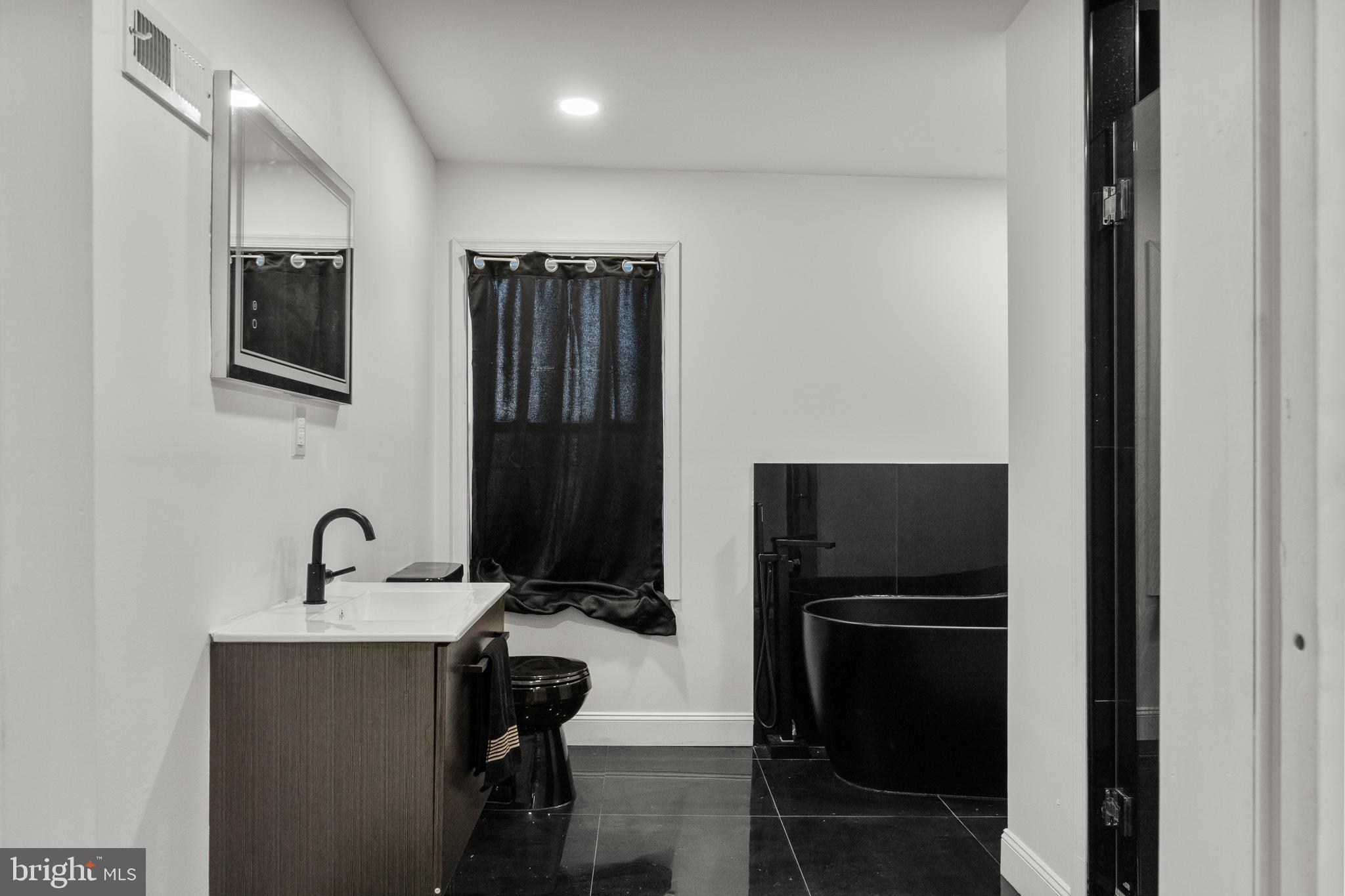 TEMPLE UNIVERSITY - Residential