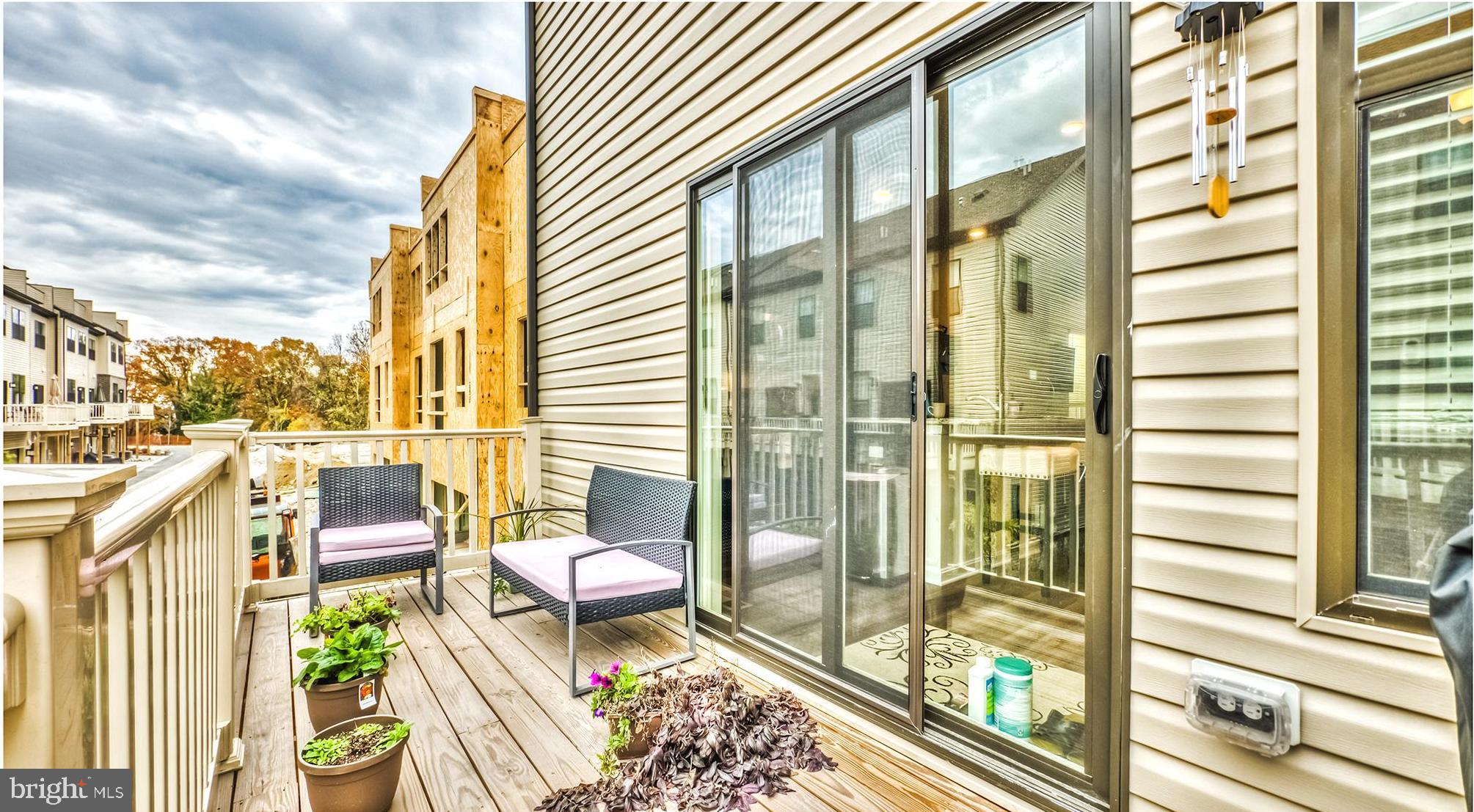 MEDFIELD - Residential Lease