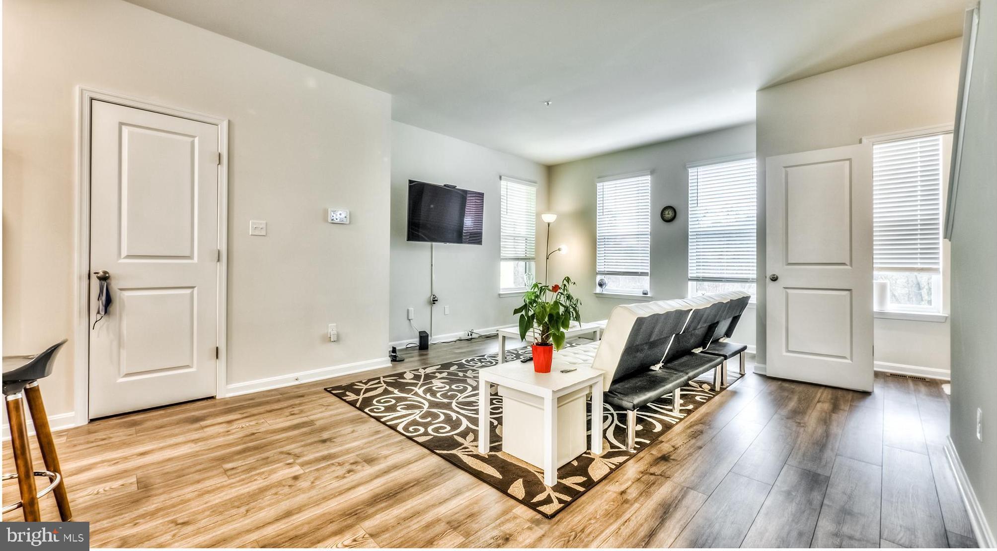 MEDFIELD - Residential Lease