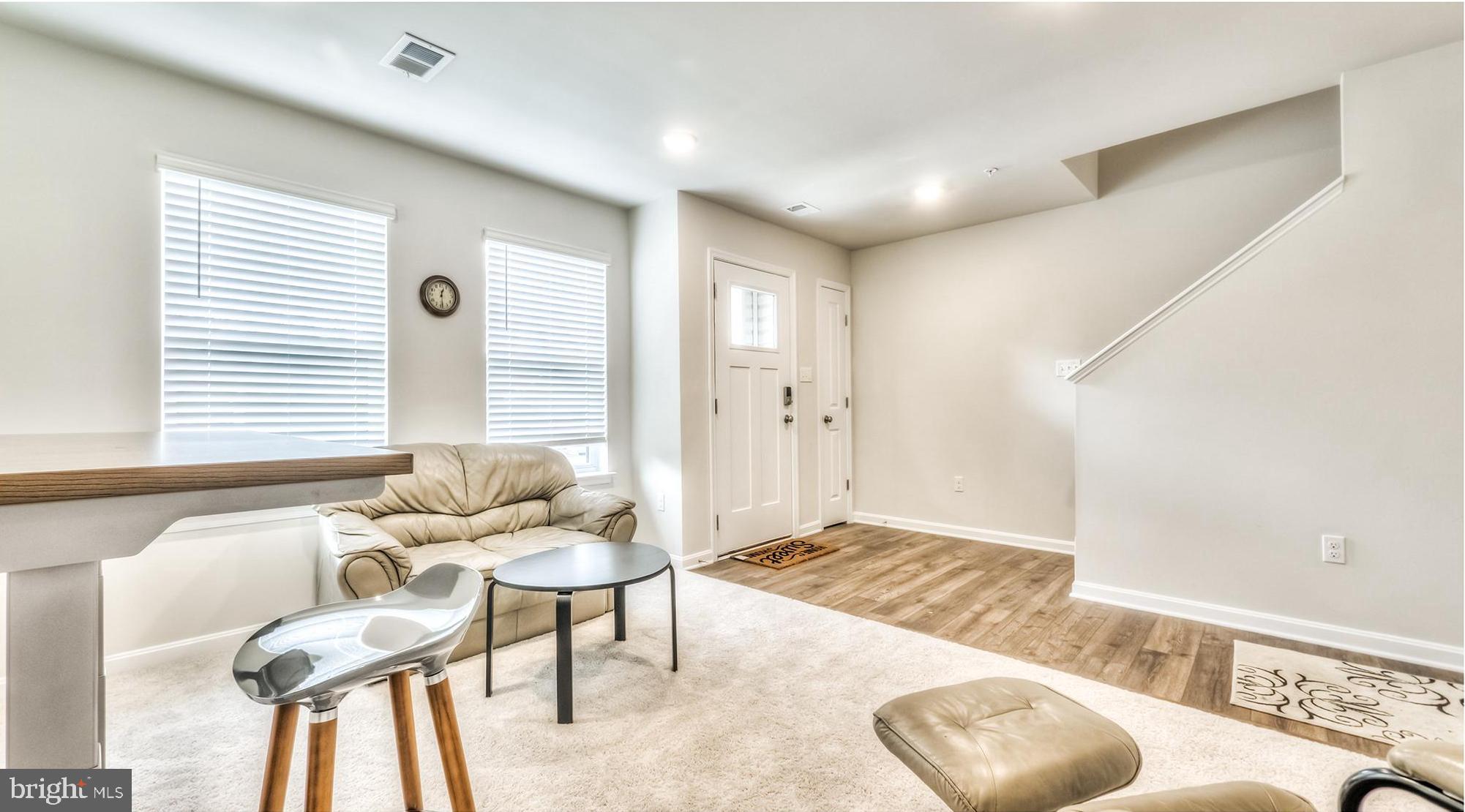 MEDFIELD - Residential Lease