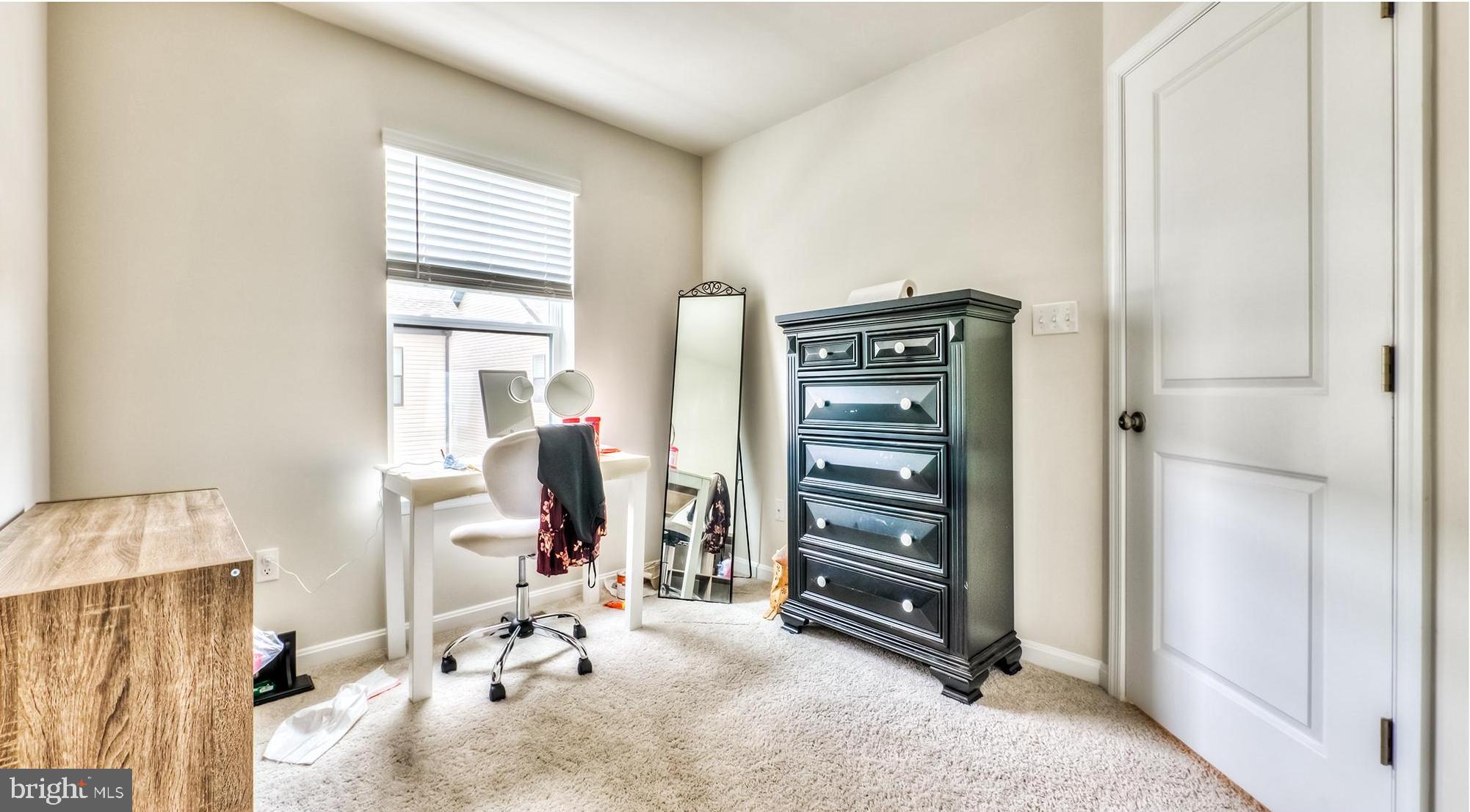 MEDFIELD - Residential Lease
