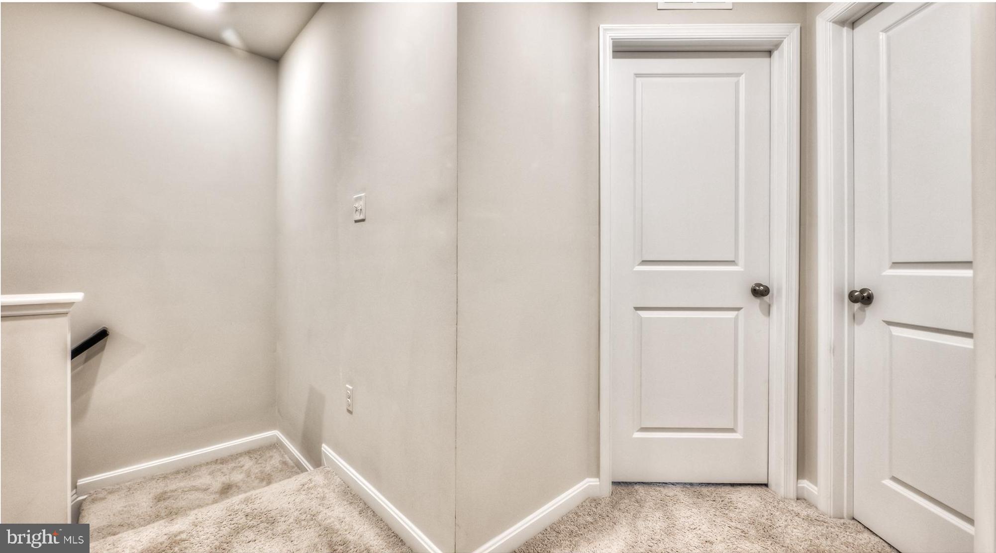 MEDFIELD - Residential Lease