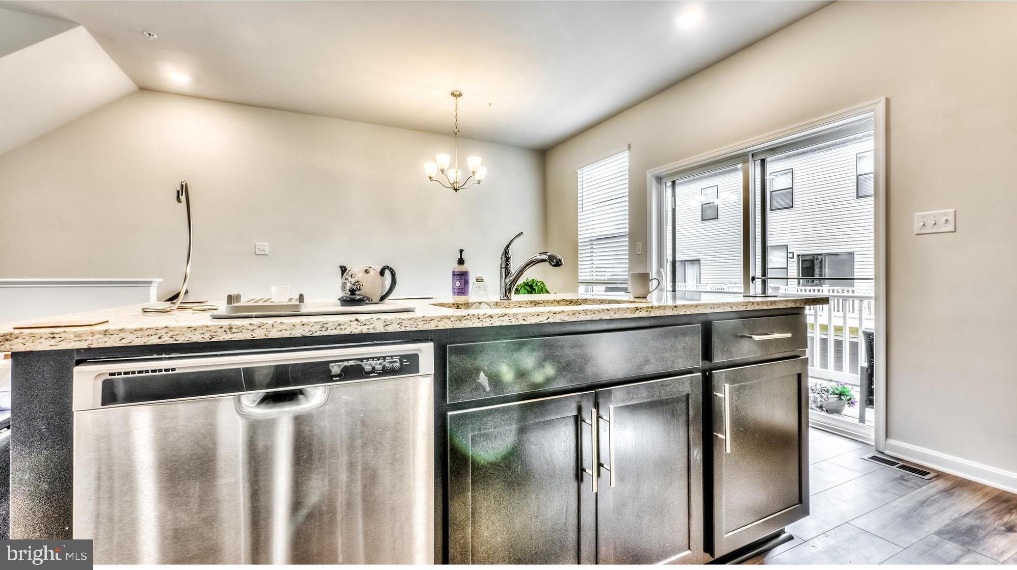 MEDFIELD - Residential Lease