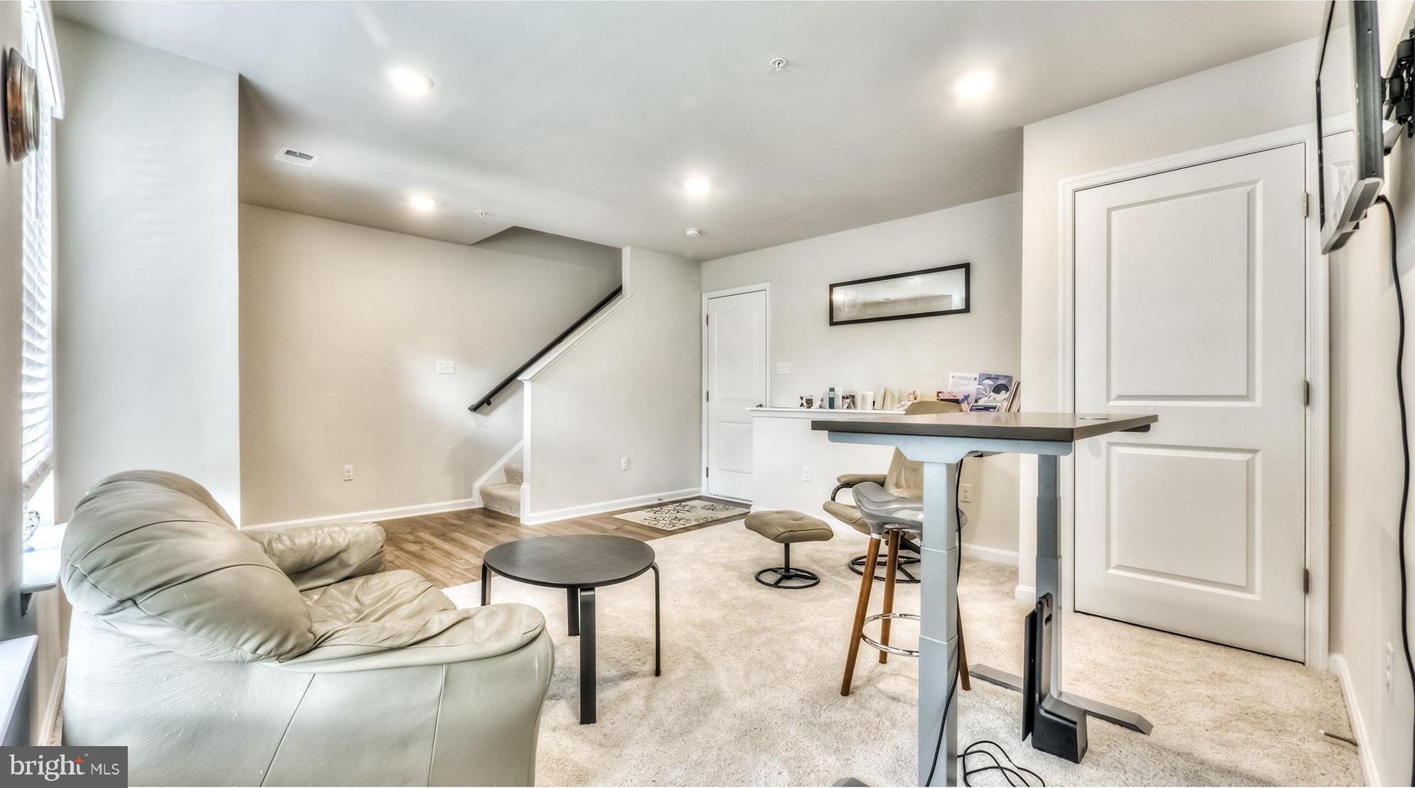 MEDFIELD - Residential Lease