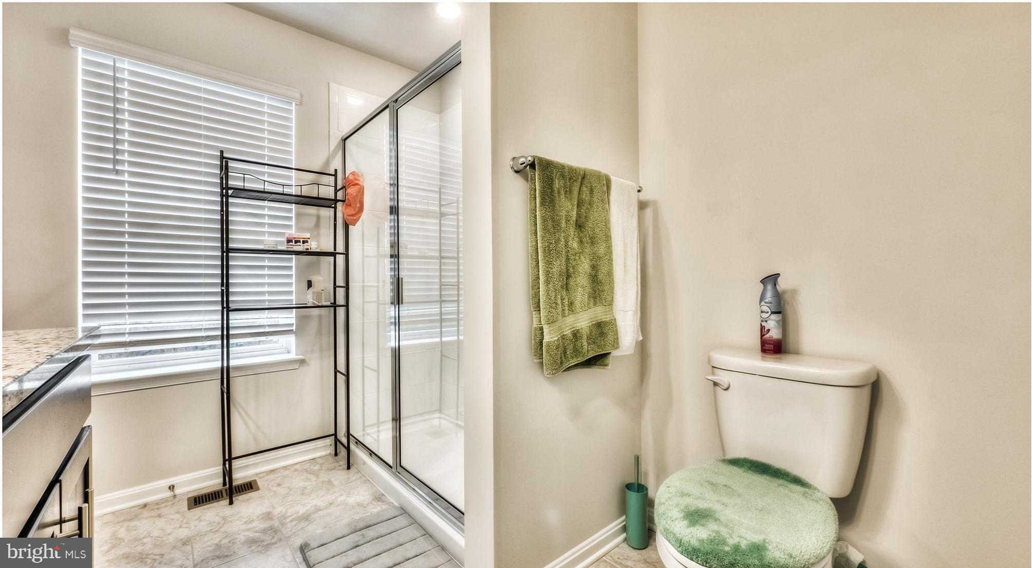 MEDFIELD - Residential Lease