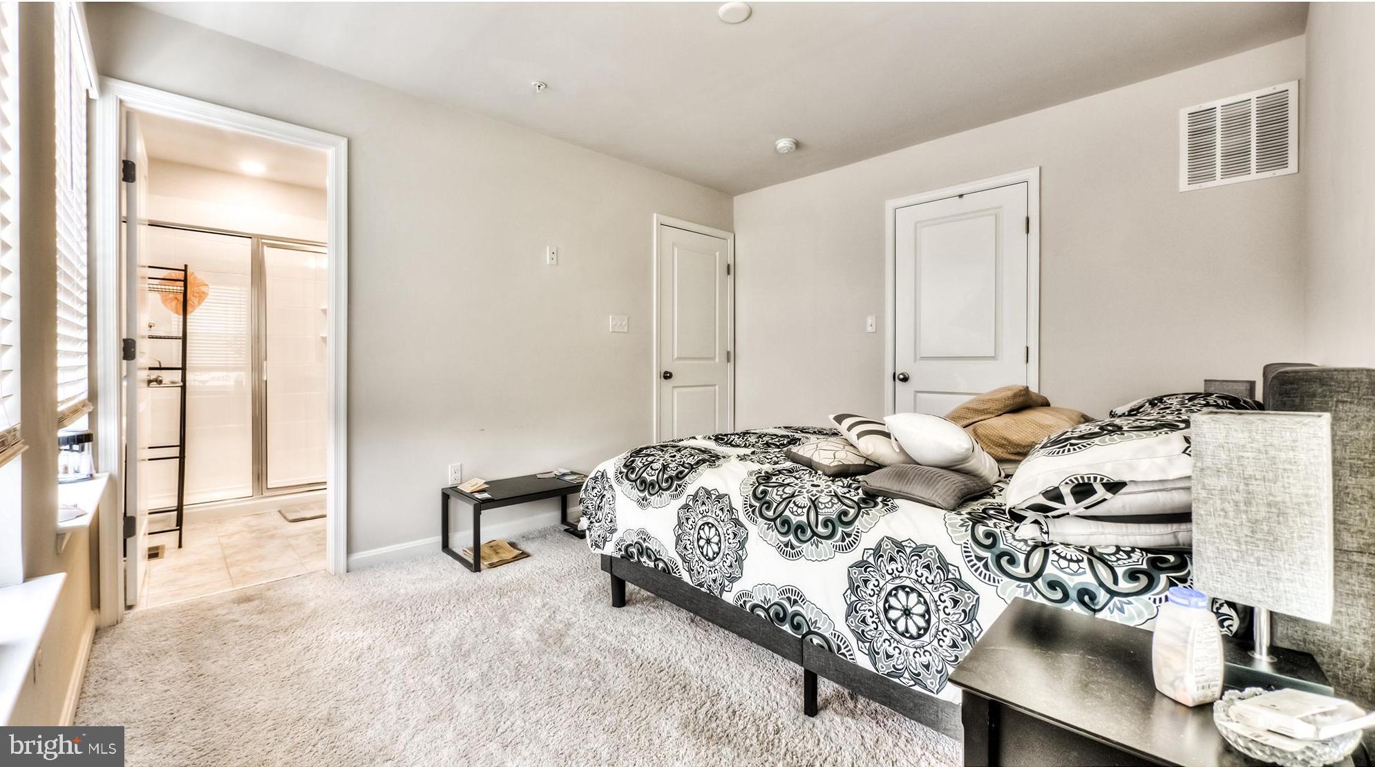 MEDFIELD - Residential Lease