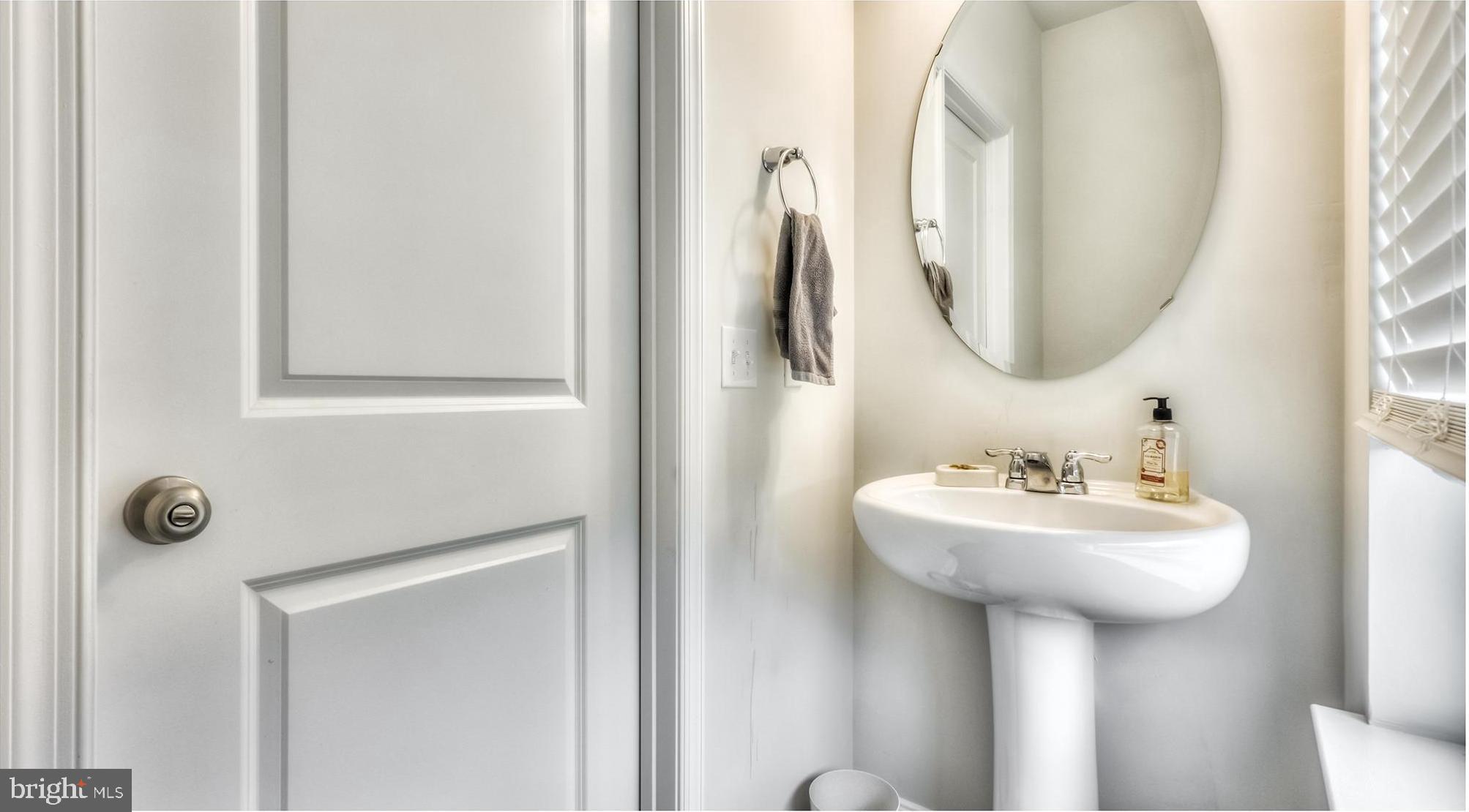 MEDFIELD - Residential Lease