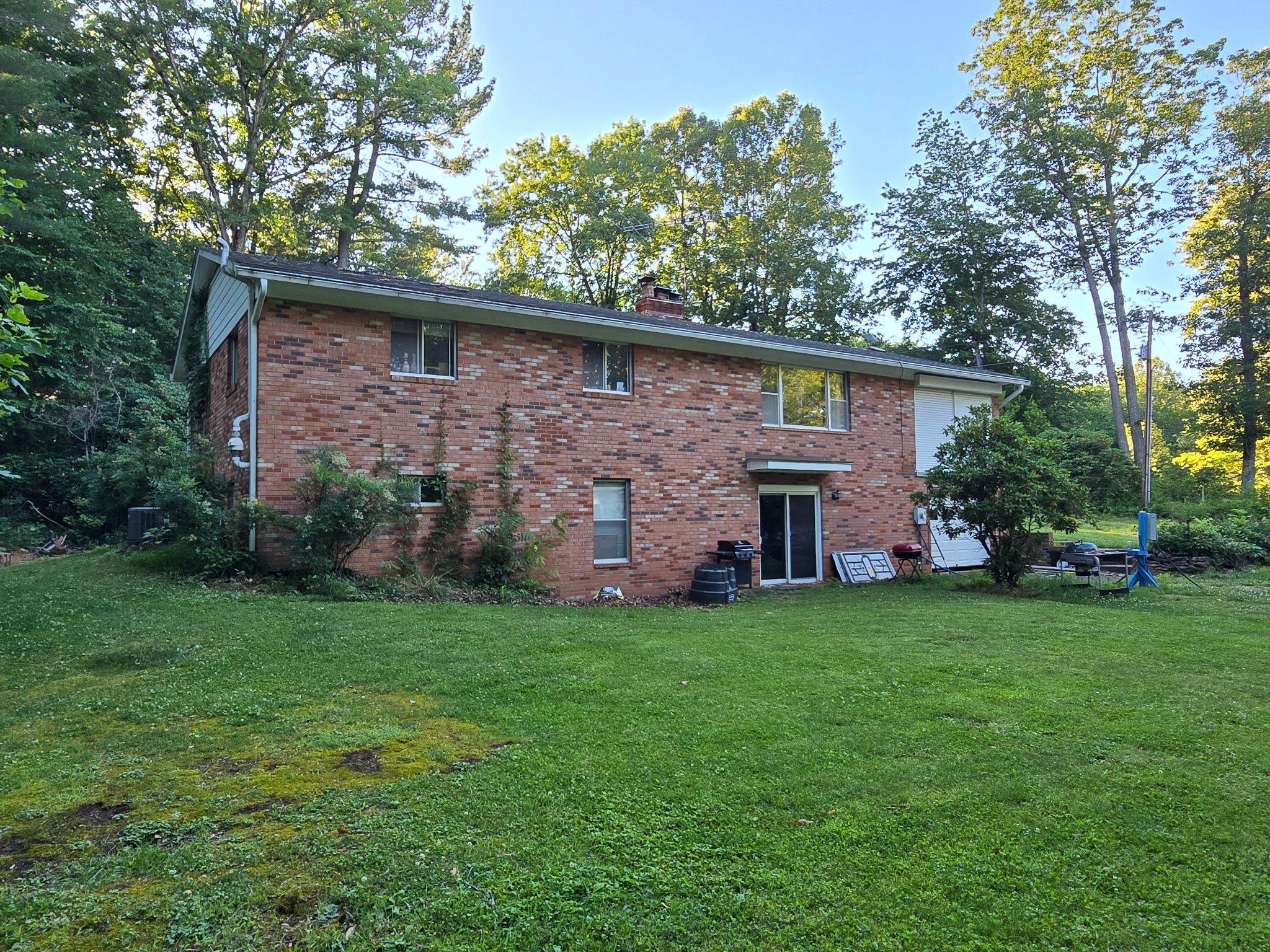 6301 LEEDS MANOR
