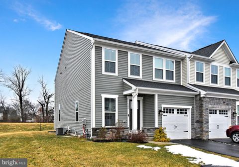 500 STERLING DRIVE EAST NORRITON PA 19401