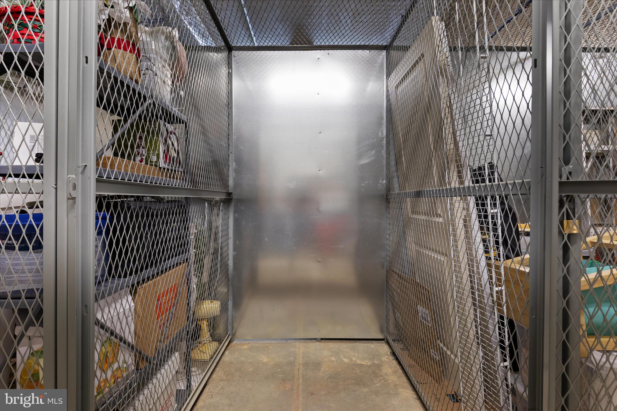 SUFFIELD MEADOWS - Residential