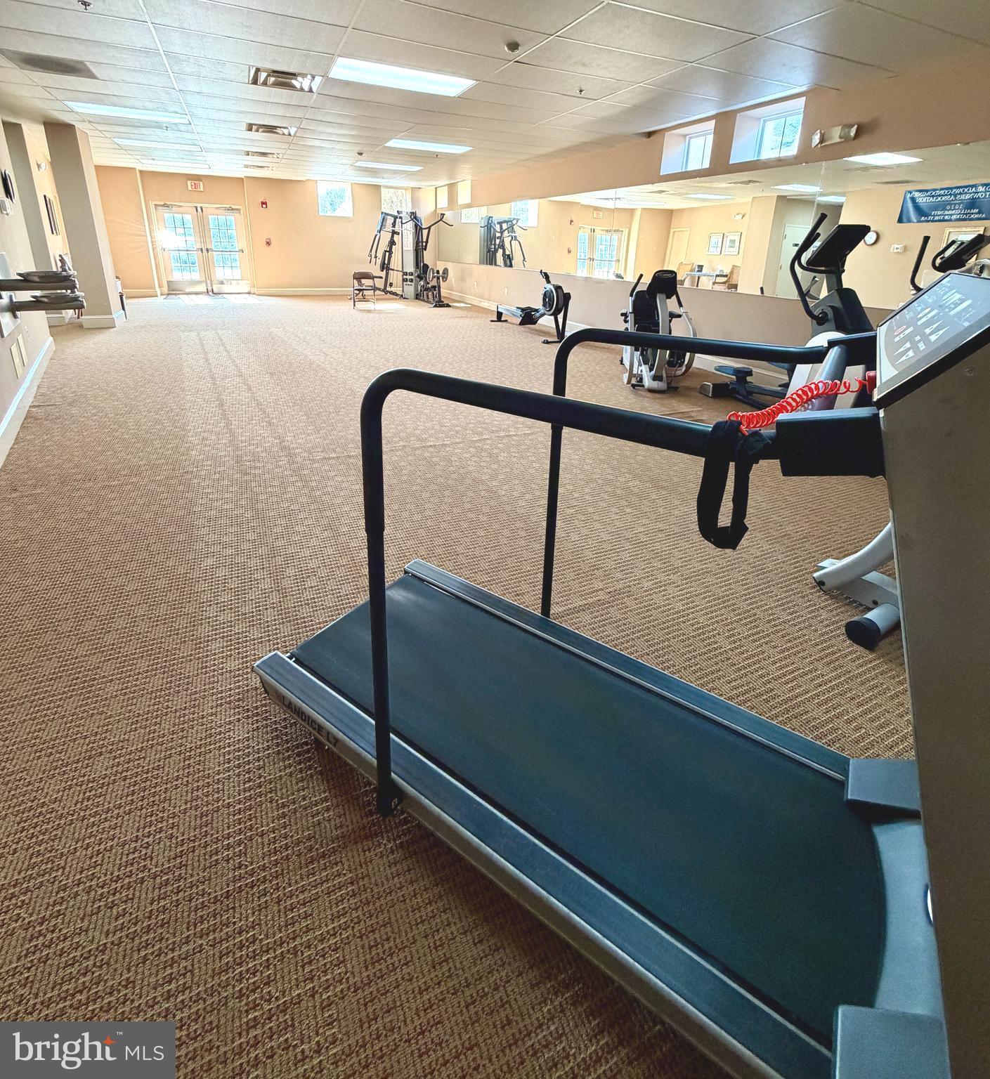 SUFFIELD MEADOWS - Residential